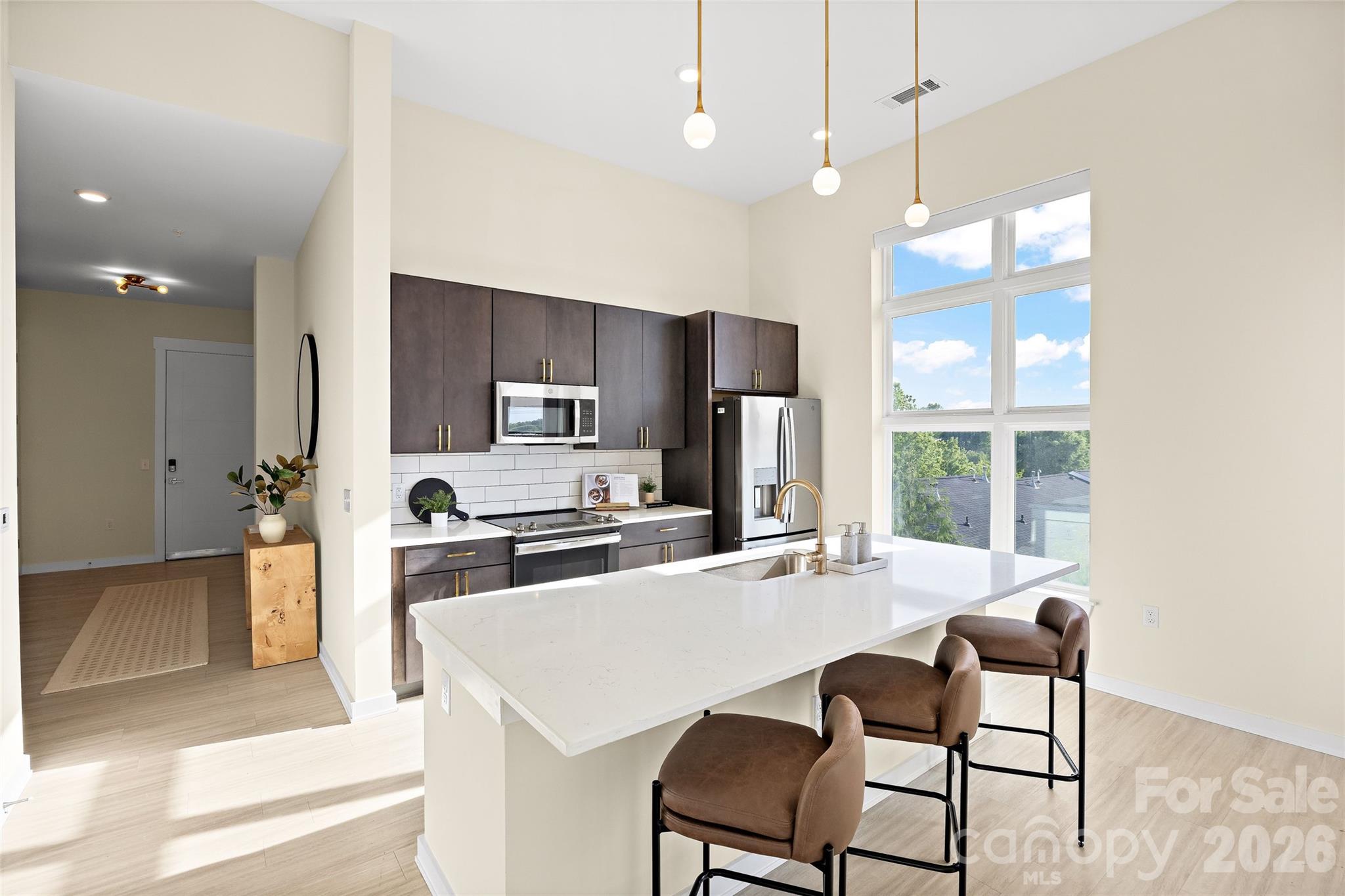 3630 N Davidson Street Unit: 4407