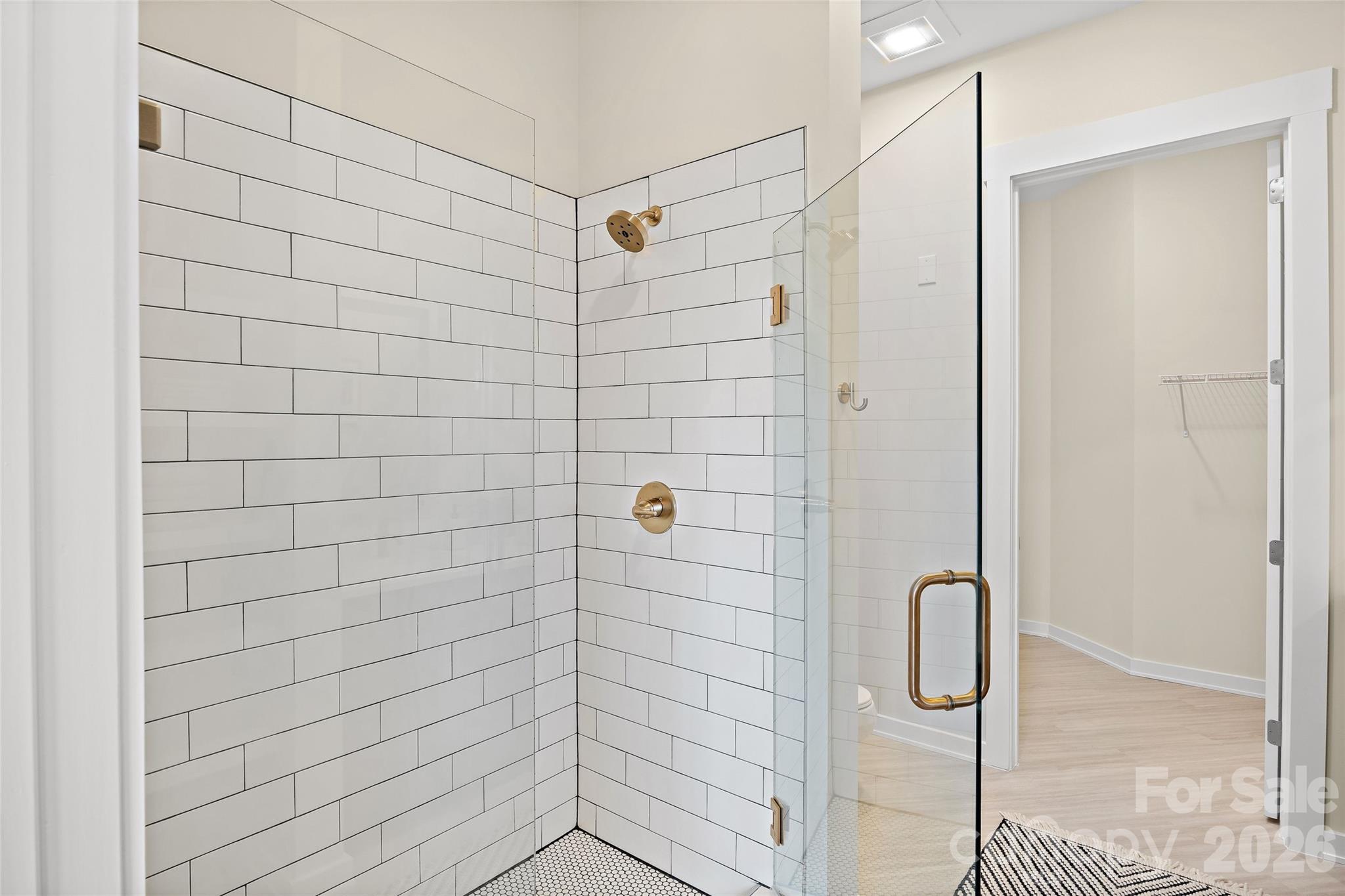 3630 N Davidson Street Unit: 4407