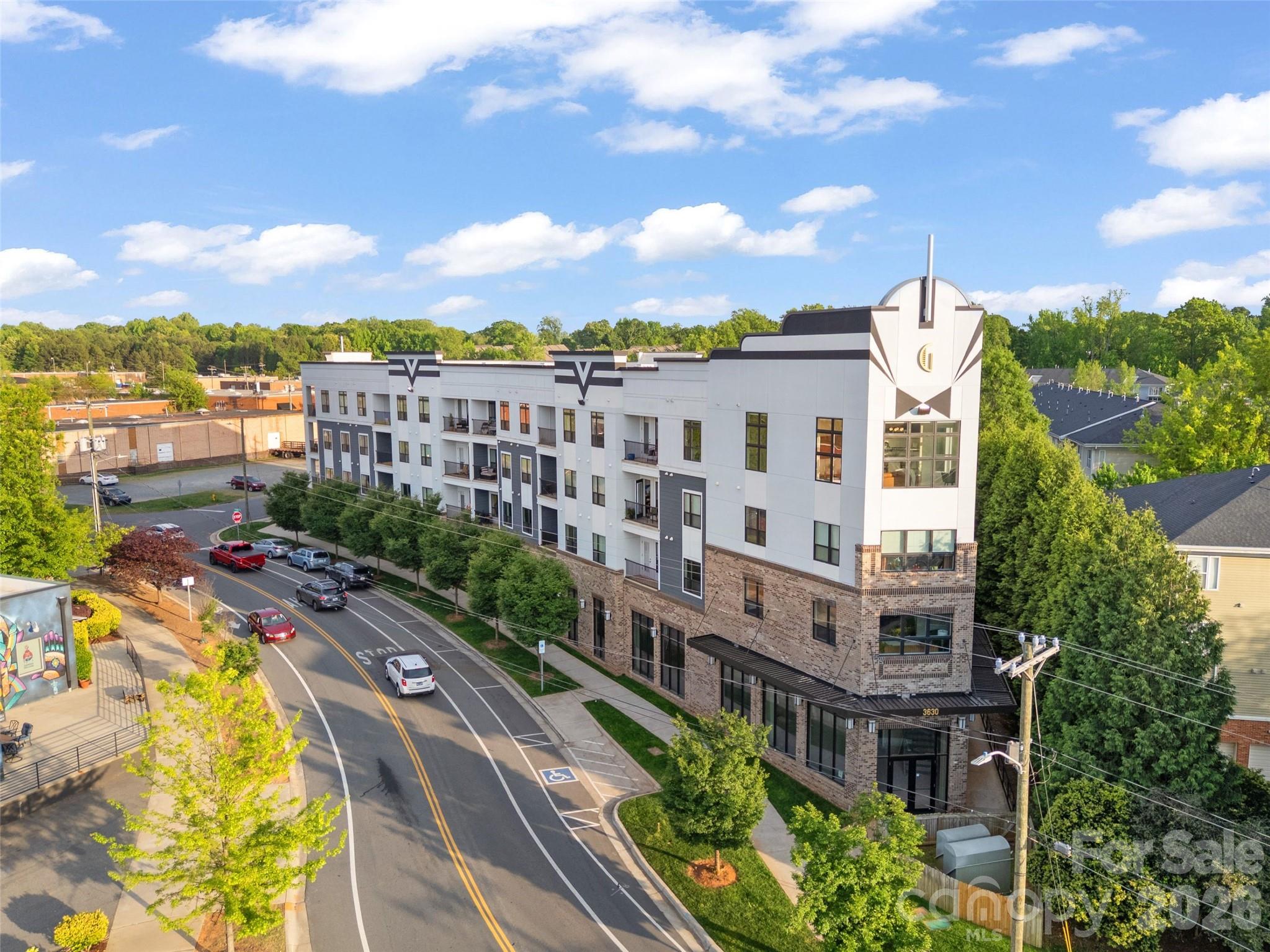 3630 N Davidson Street Unit: 4407