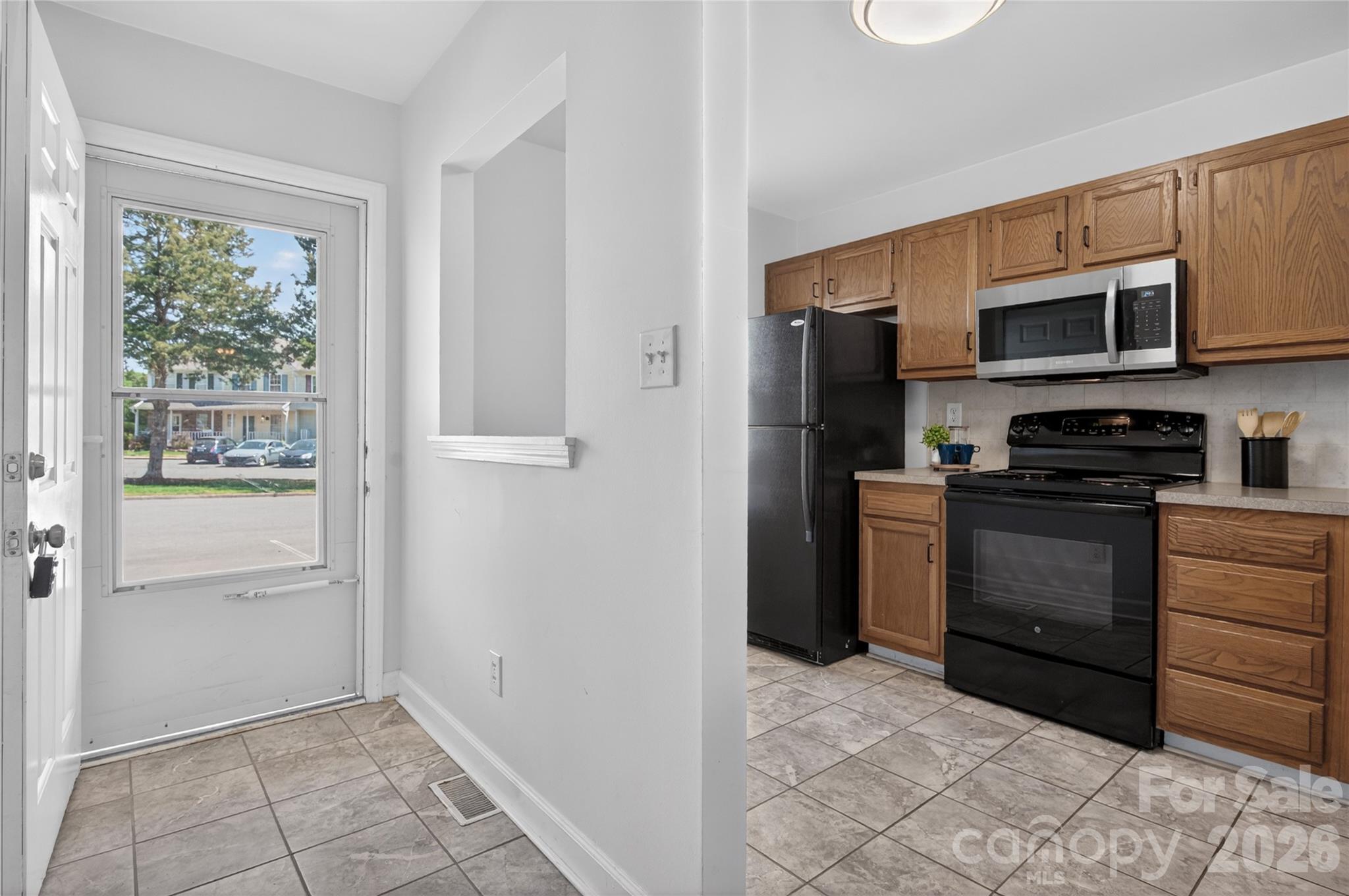 8214 Circle Tree Lane