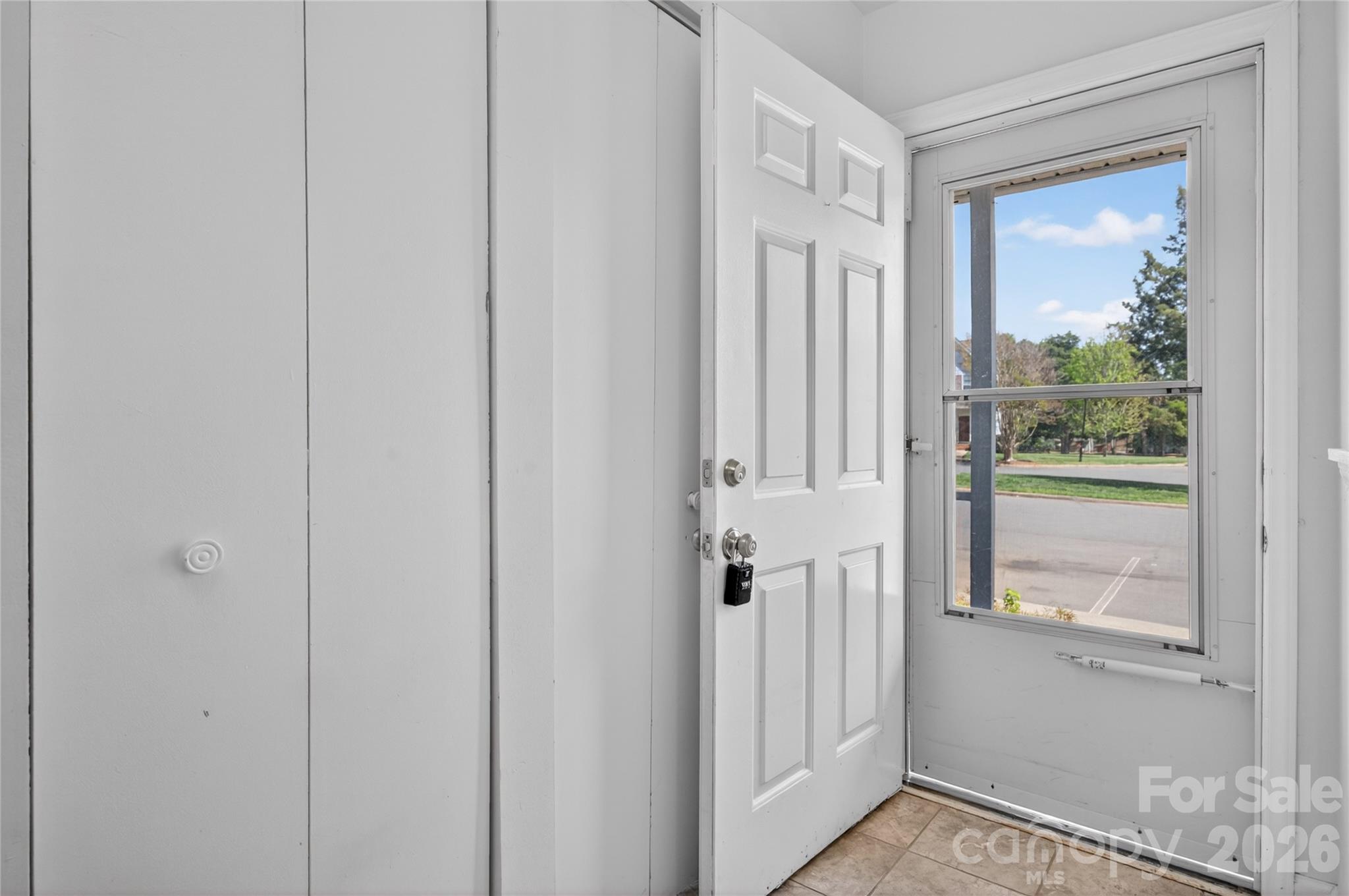 8214 Circle Tree Lane