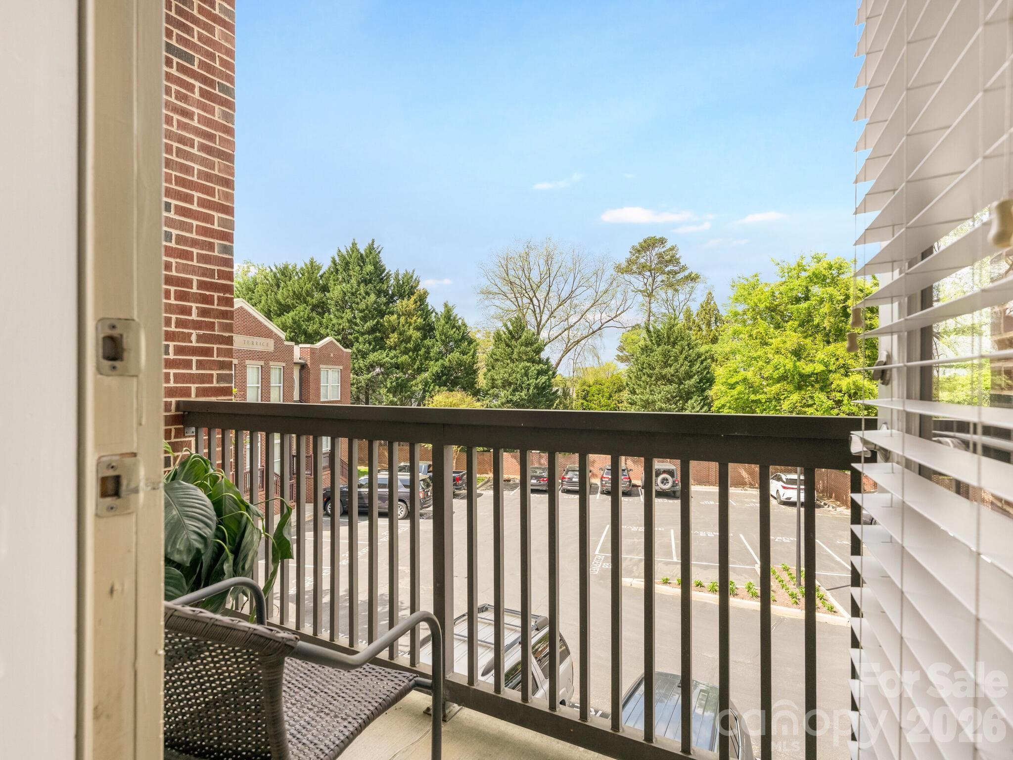 2964 Selwyn Avenue Unit: 209