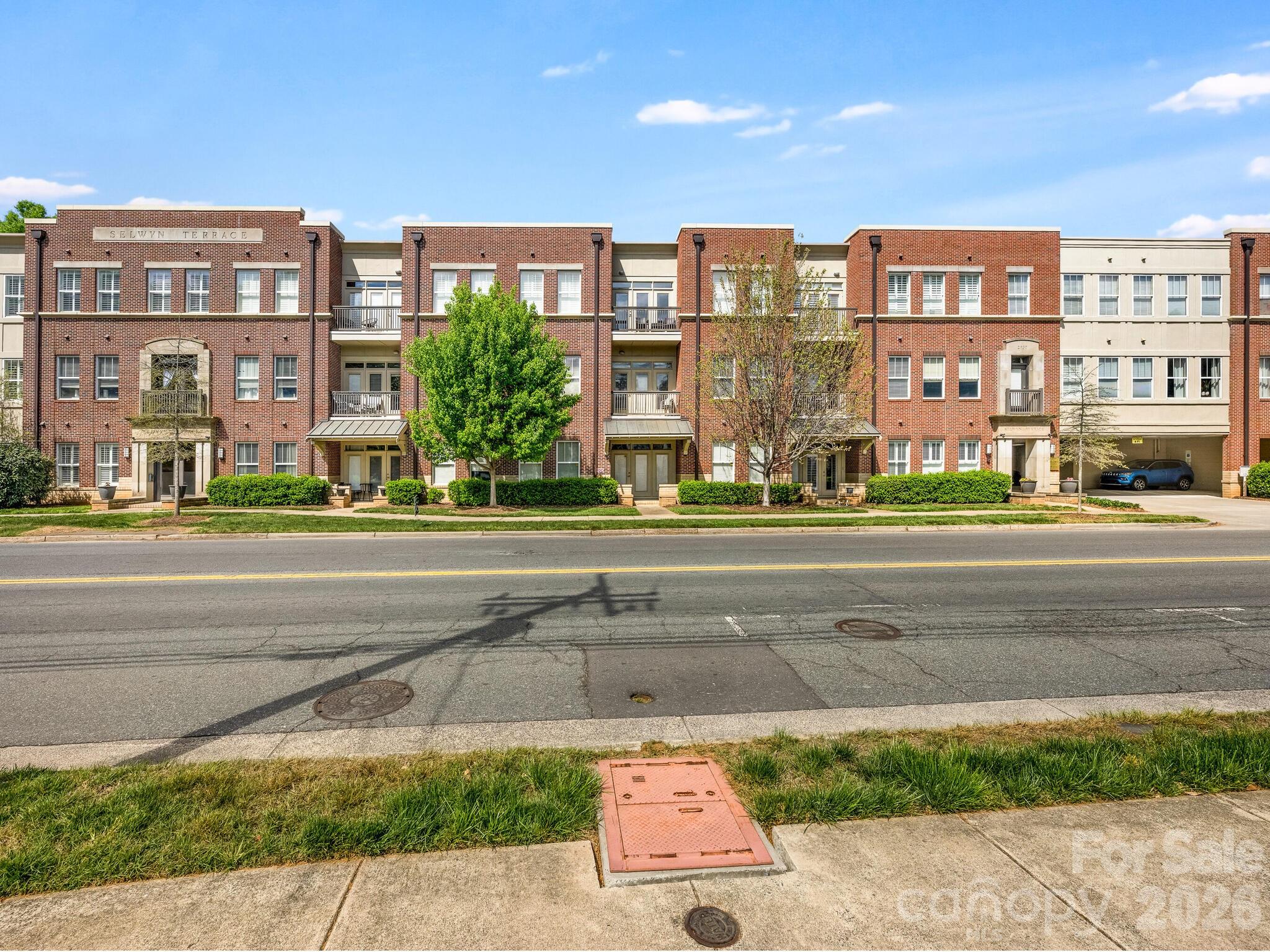 2964 Selwyn Avenue Unit: 209