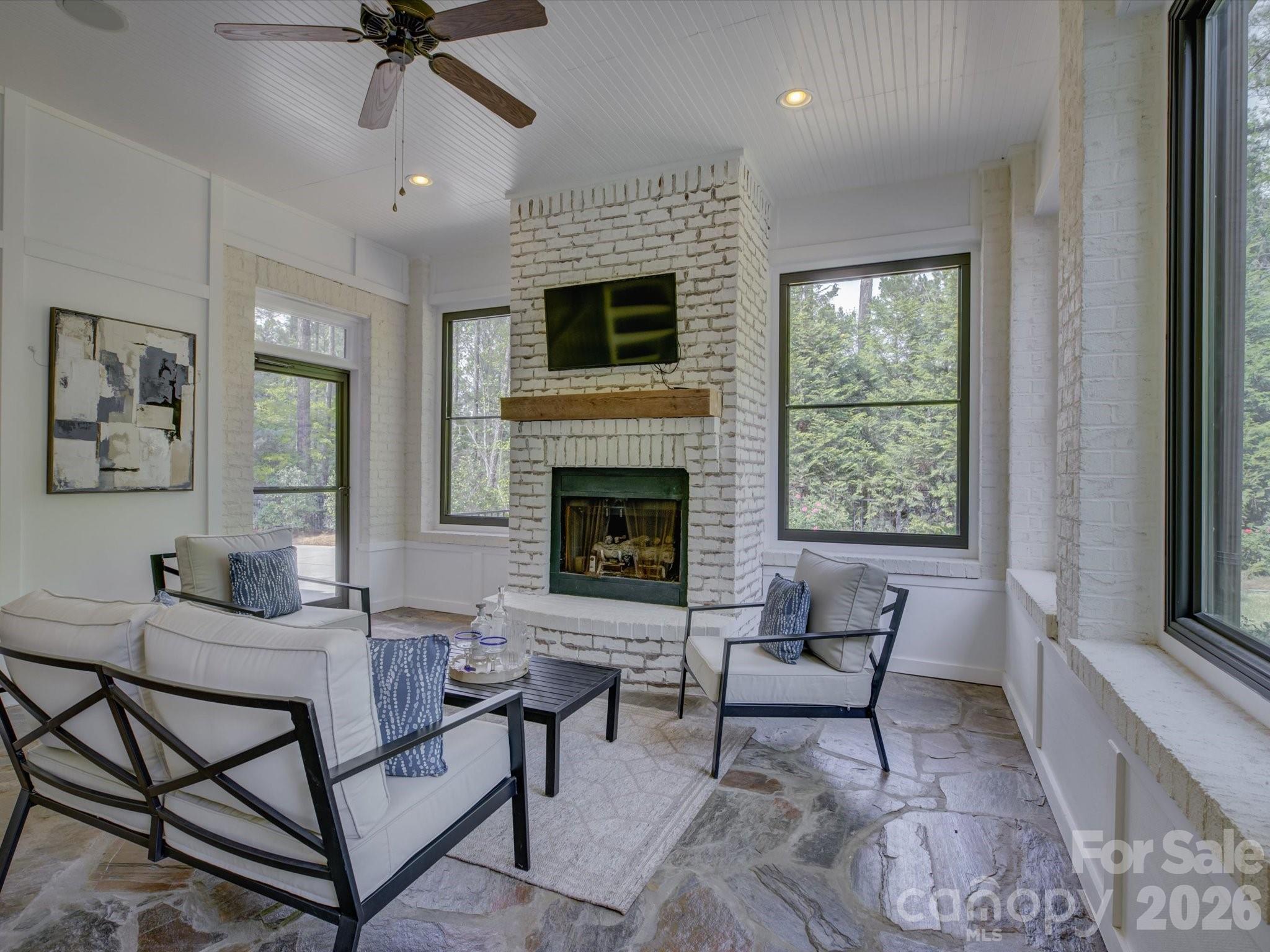 4062 Country Overlook Drive