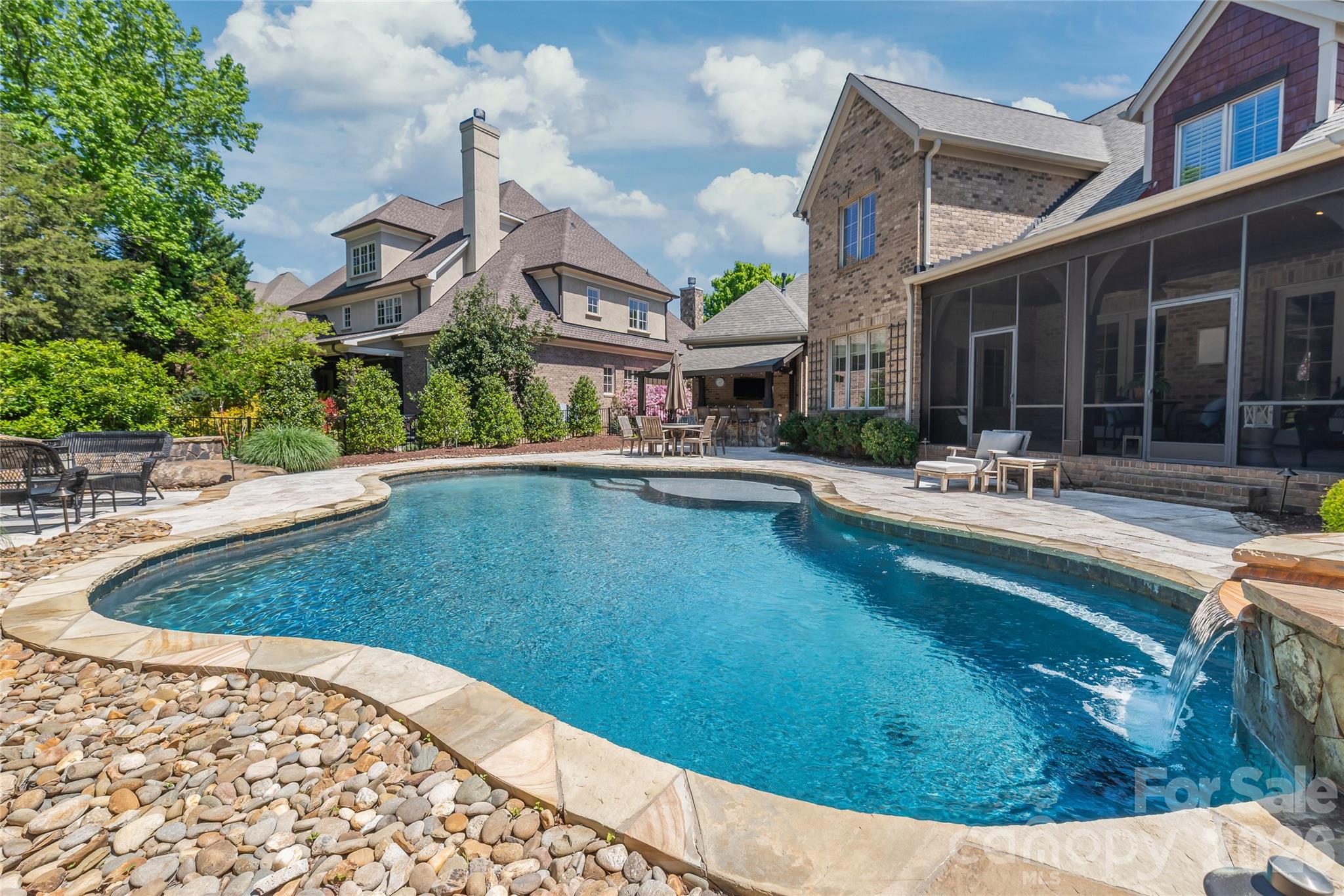 9222 Clerkenwell Drive