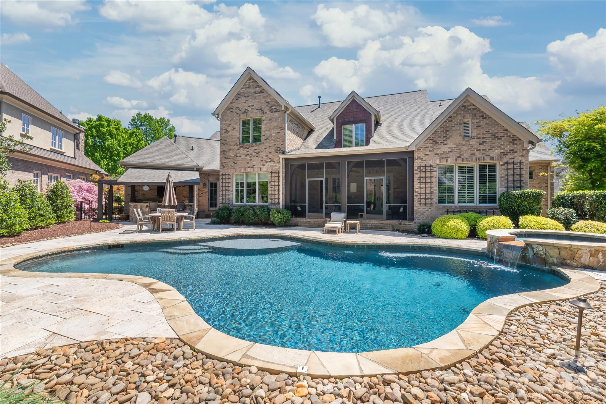 9222 Clerkenwell Drive