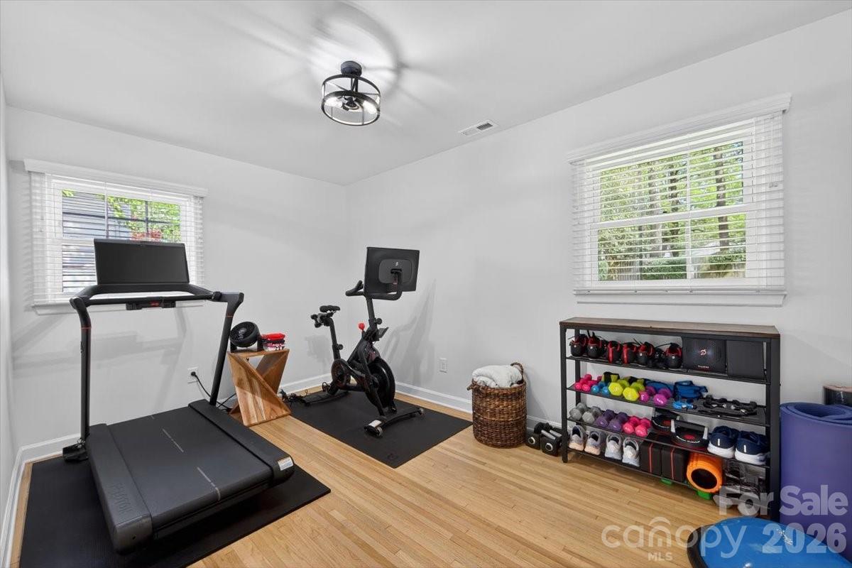 3817 Flowerfield Road