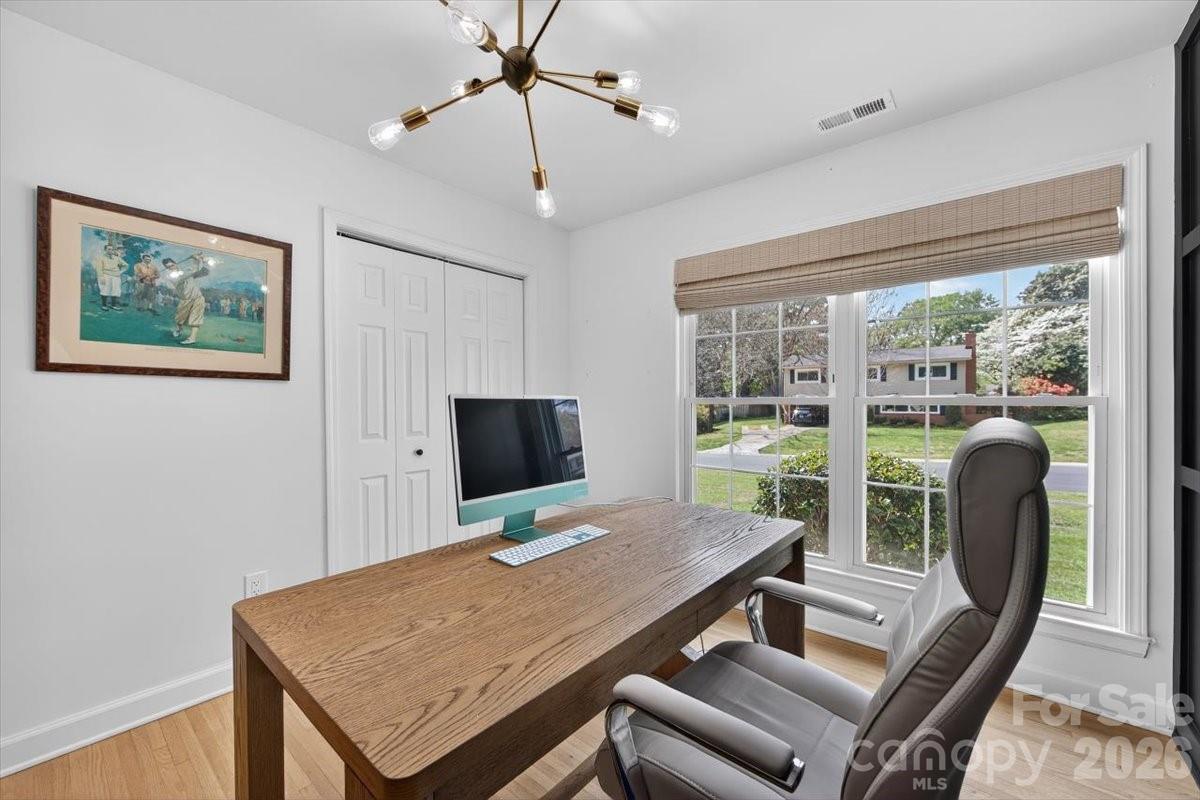 3817 Flowerfield Road