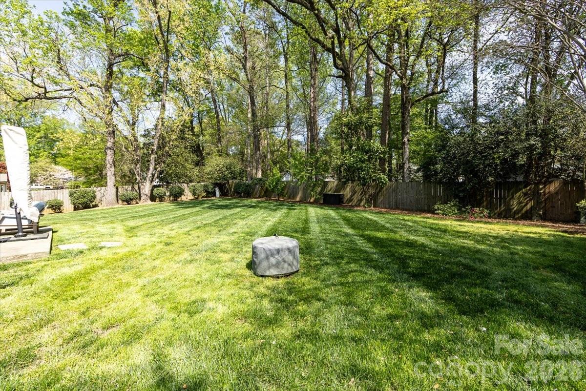 3817 Flowerfield Road