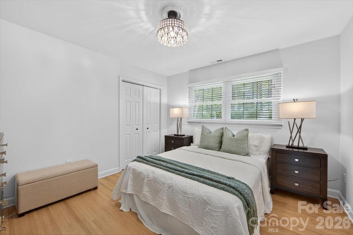 3817 Flowerfield Road