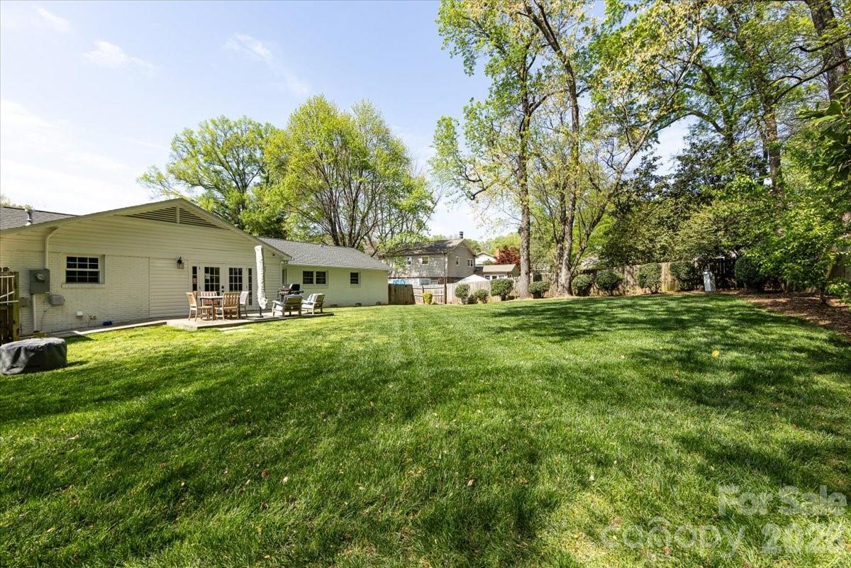 3817 Flowerfield Road