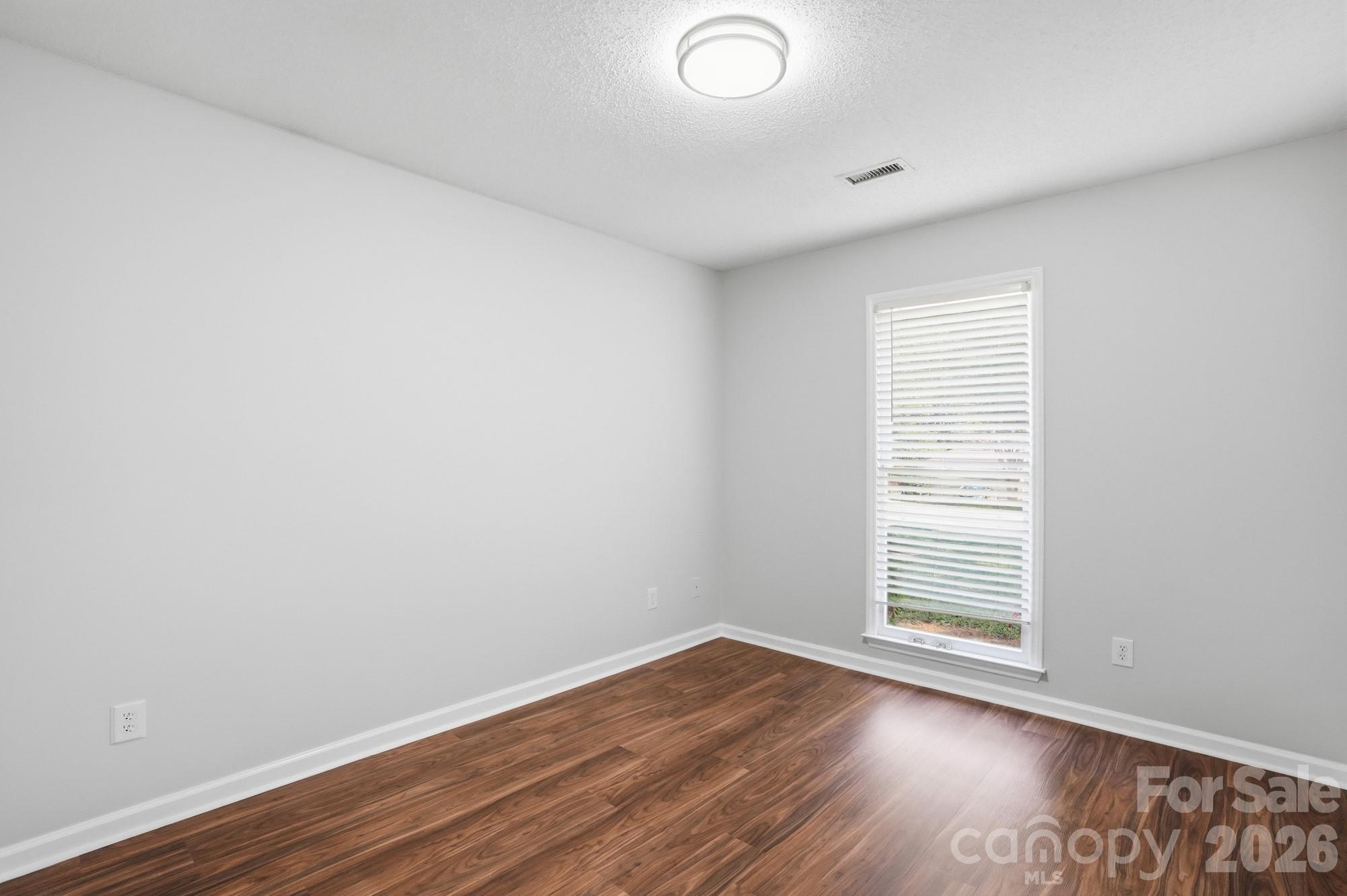 1539 Bear Mountain Road