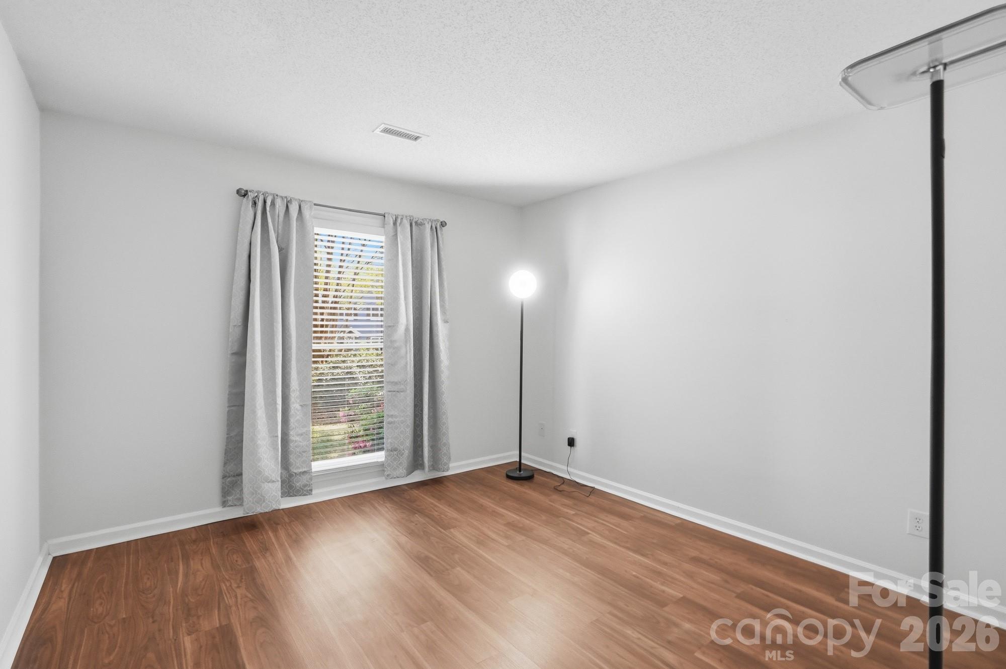 1539 Bear Mountain Road