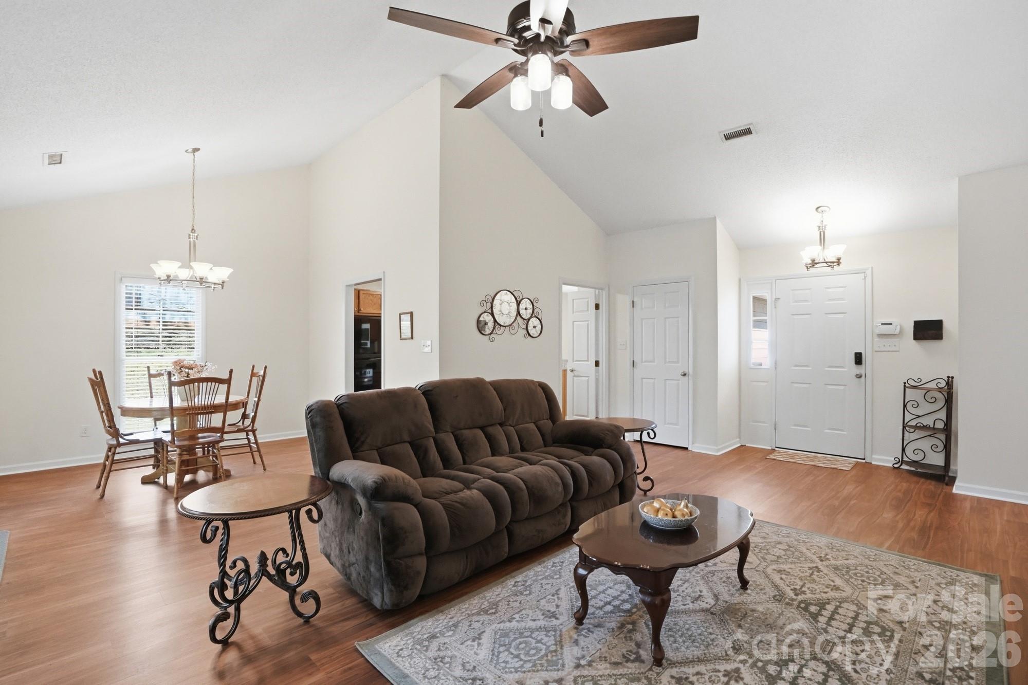 1539 Bear Mountain Road