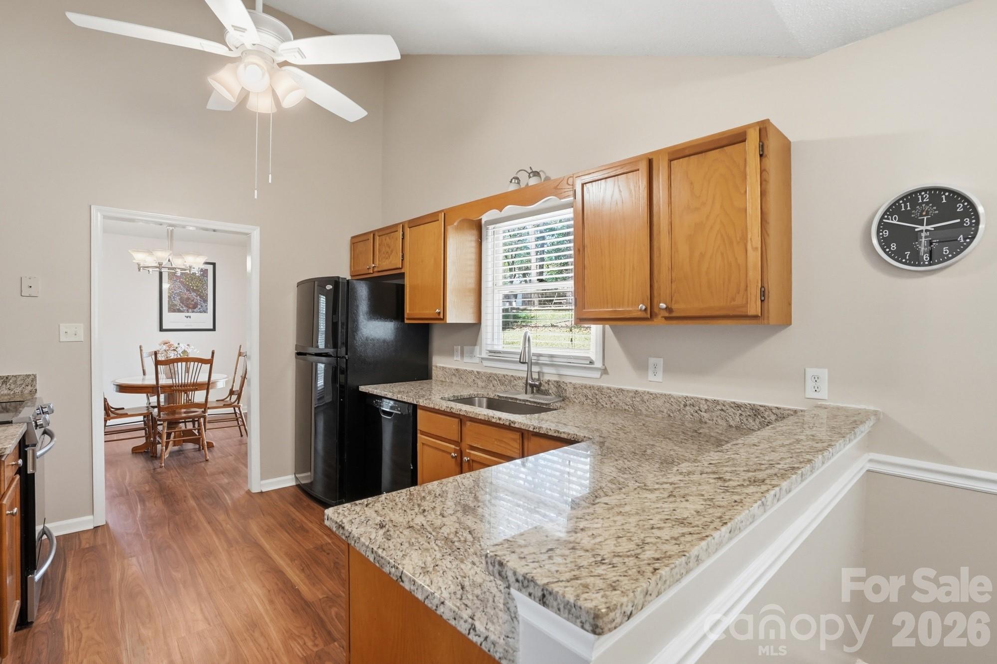 1539 Bear Mountain Road