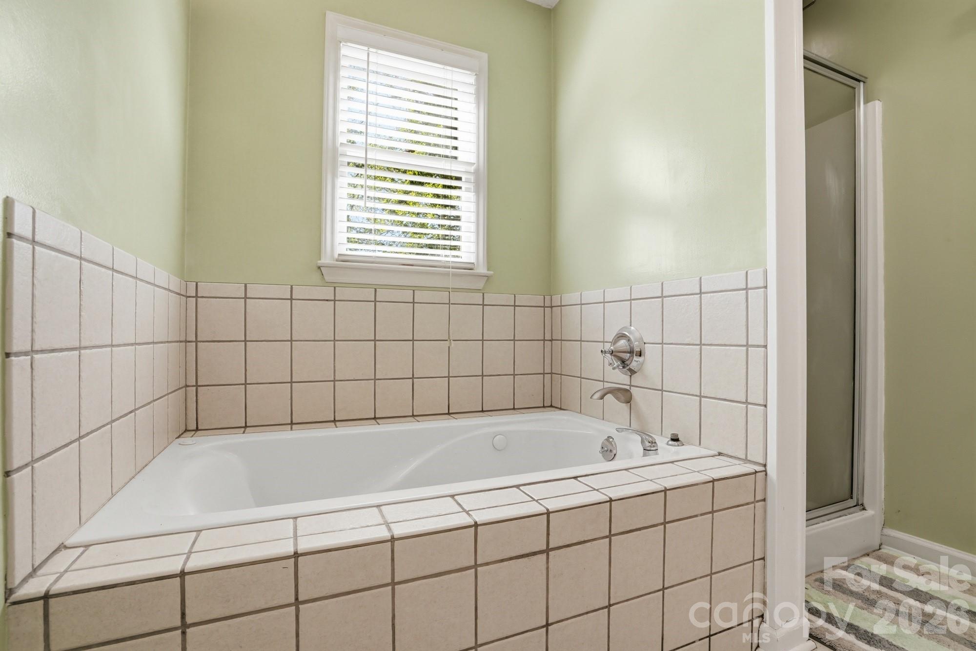 1539 Bear Mountain Road