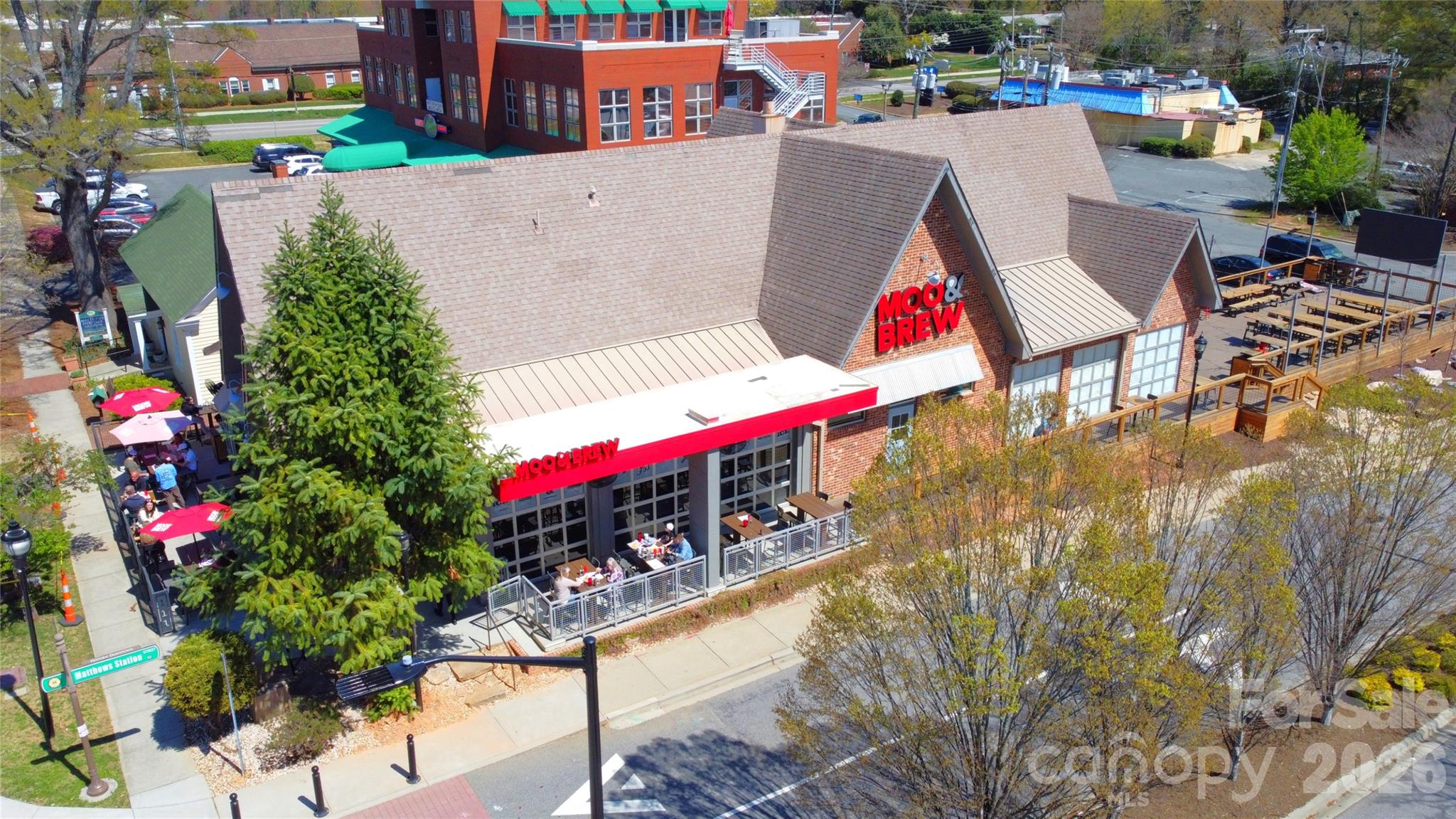 936 Timber Knoll Drive