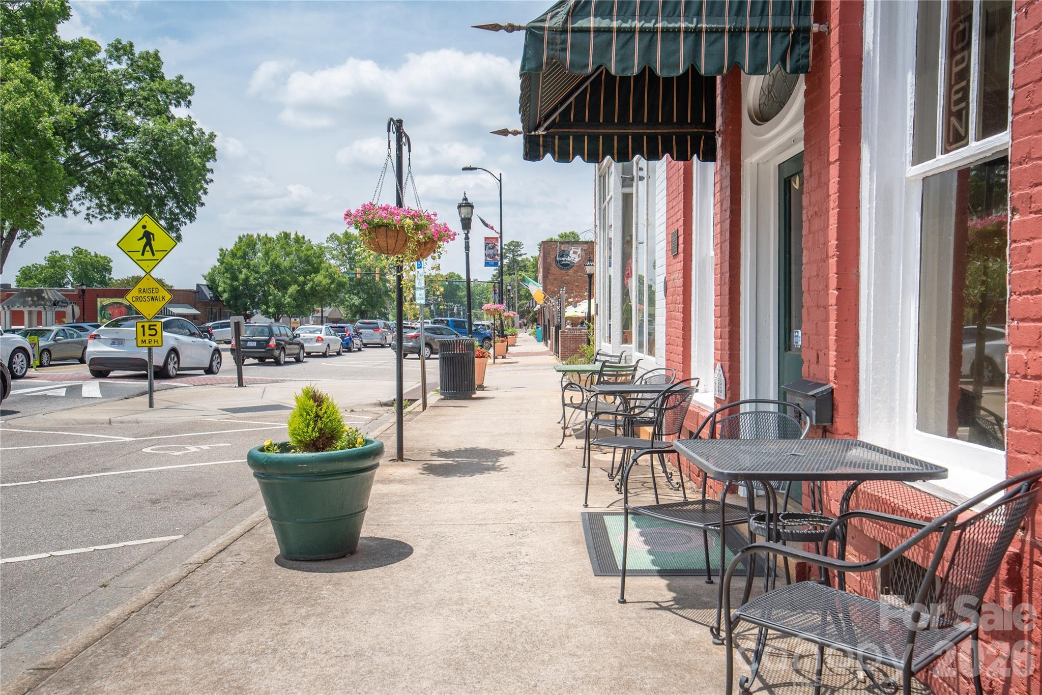 936 Timber Knoll Drive