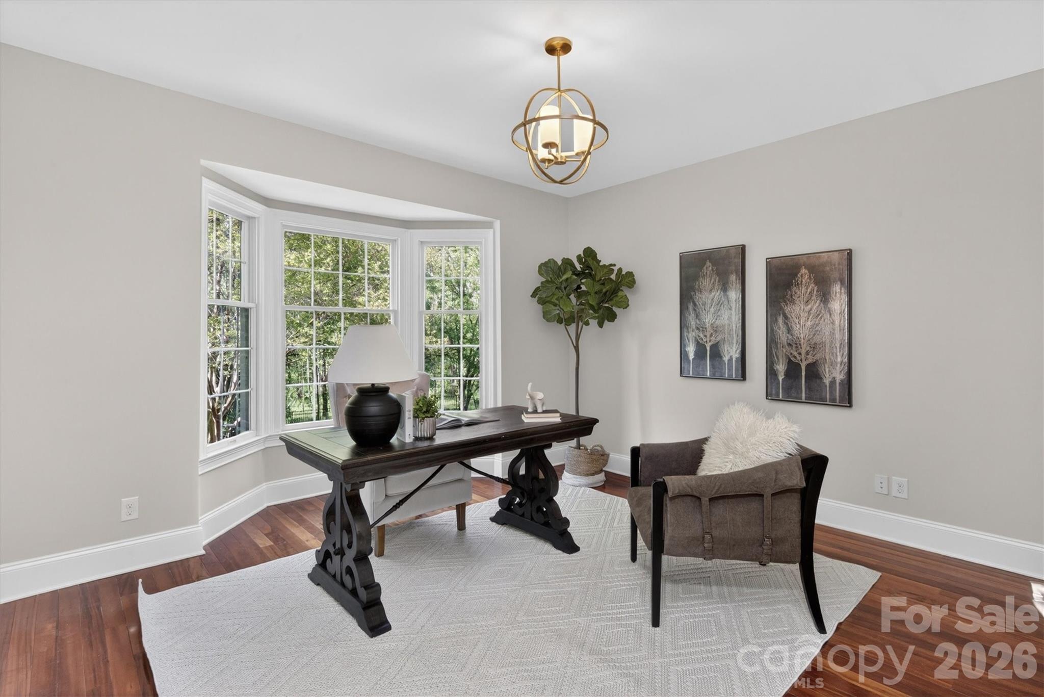 804 Wandering Way Drive