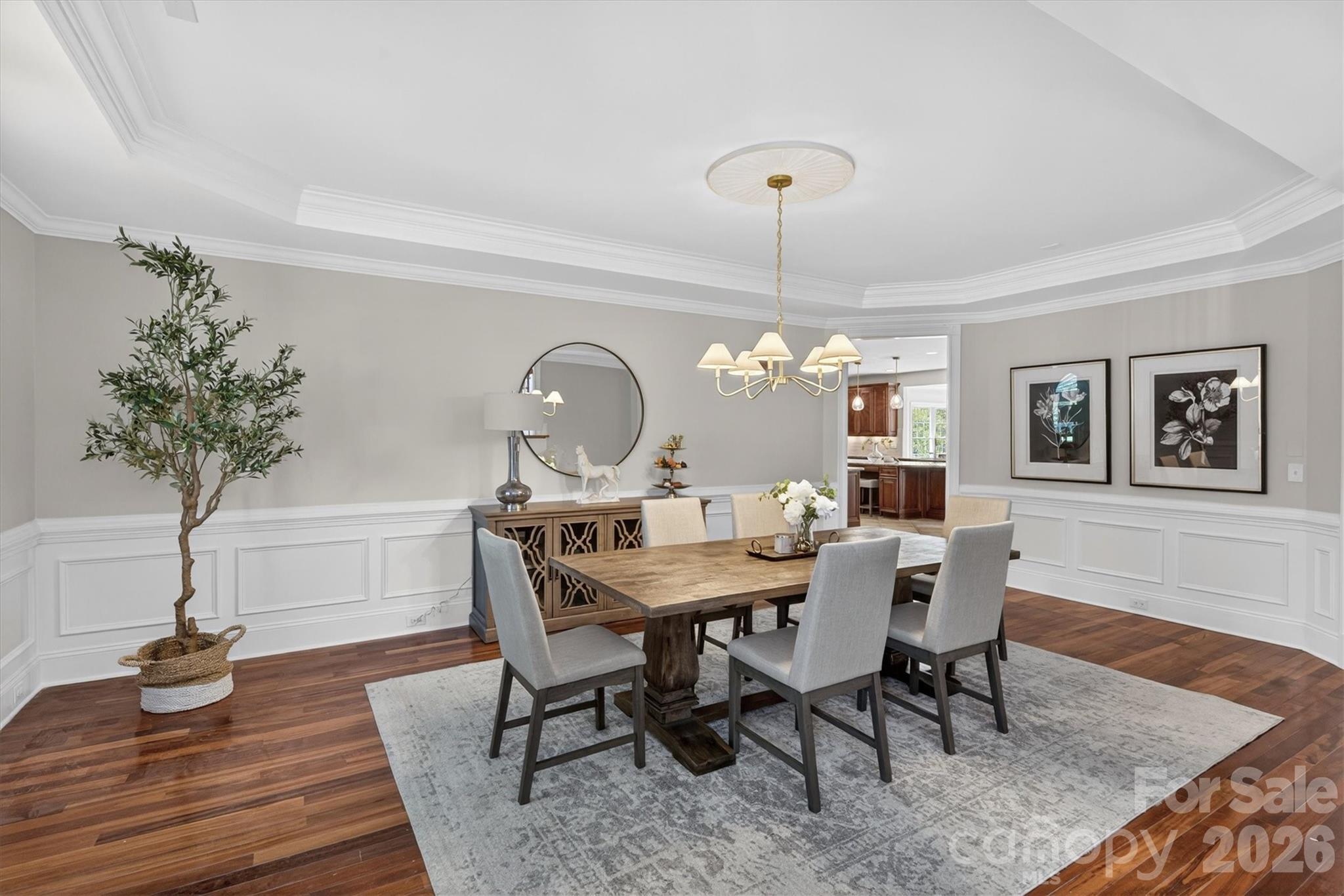 804 Wandering Way Drive