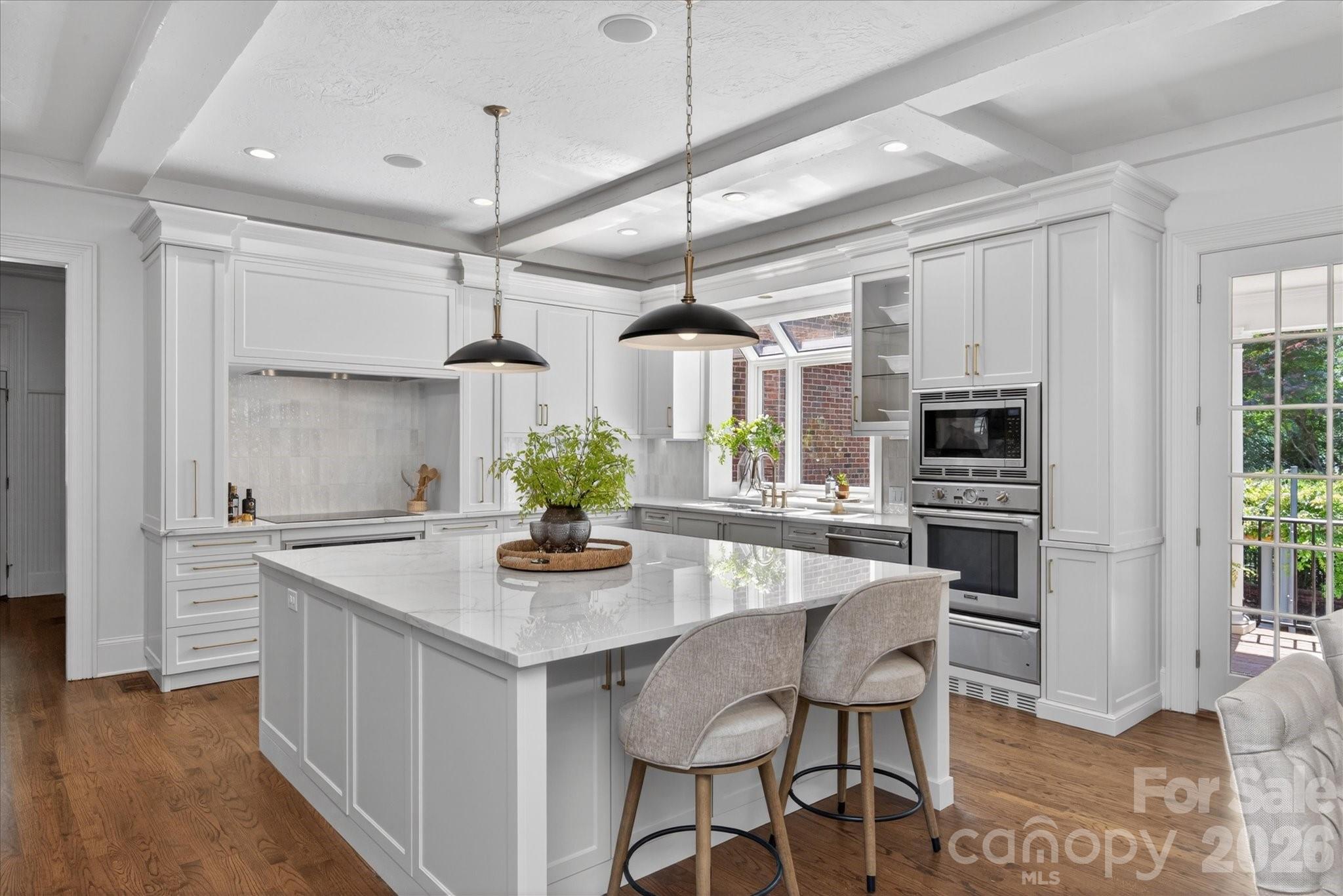 3314 Leamington Lane