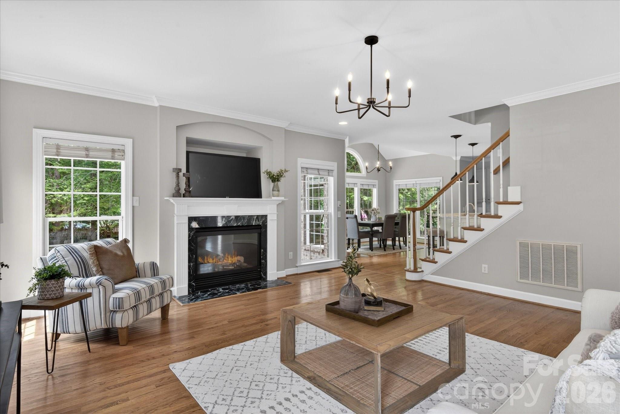 8700 Edgewater Court