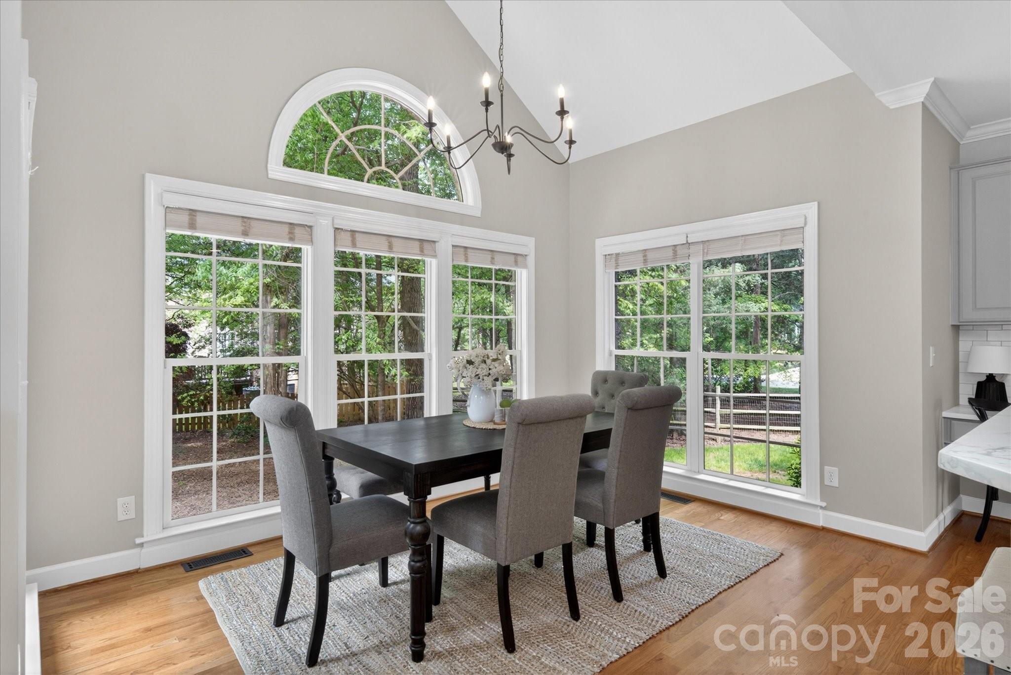 8700 Edgewater Court