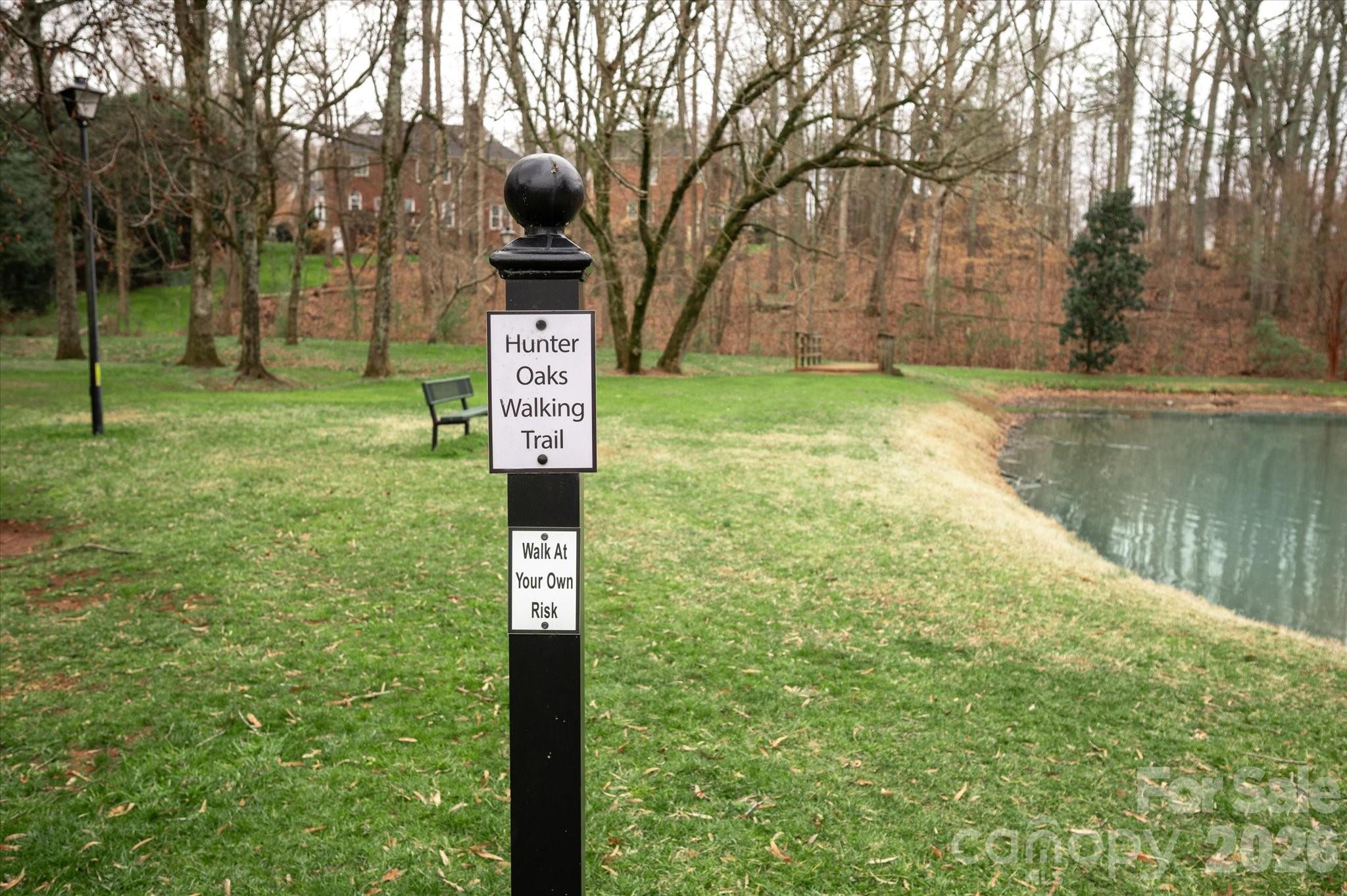 8700 Edgewater Court