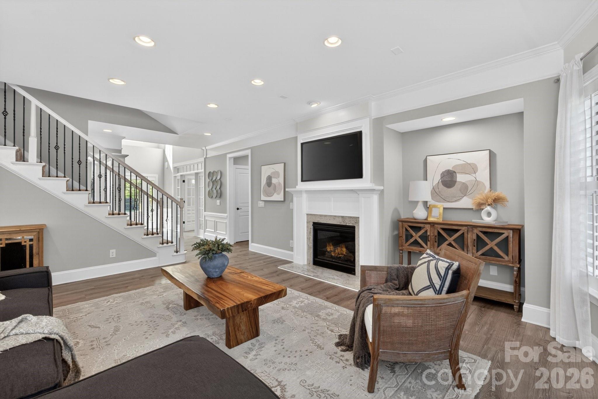 18502 Clavemorr Castle Court