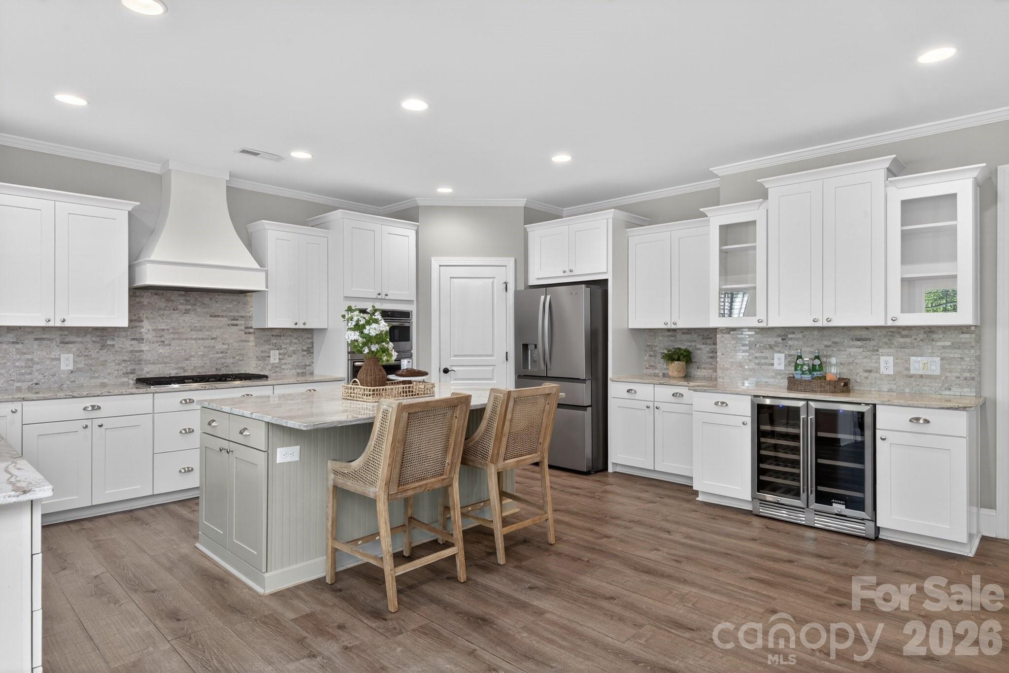 18502 Clavemorr Castle Court