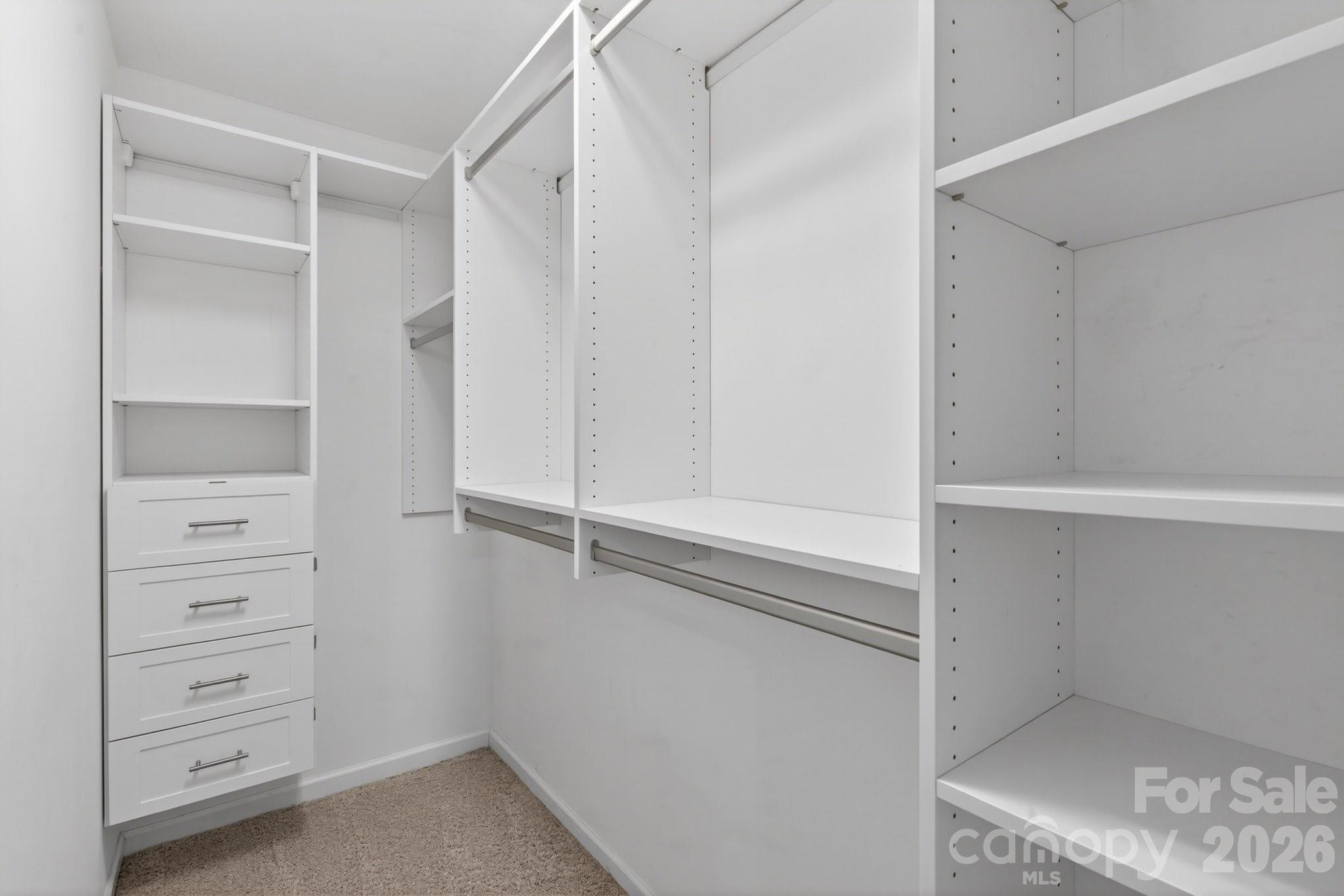 18502 Clavemorr Castle Court