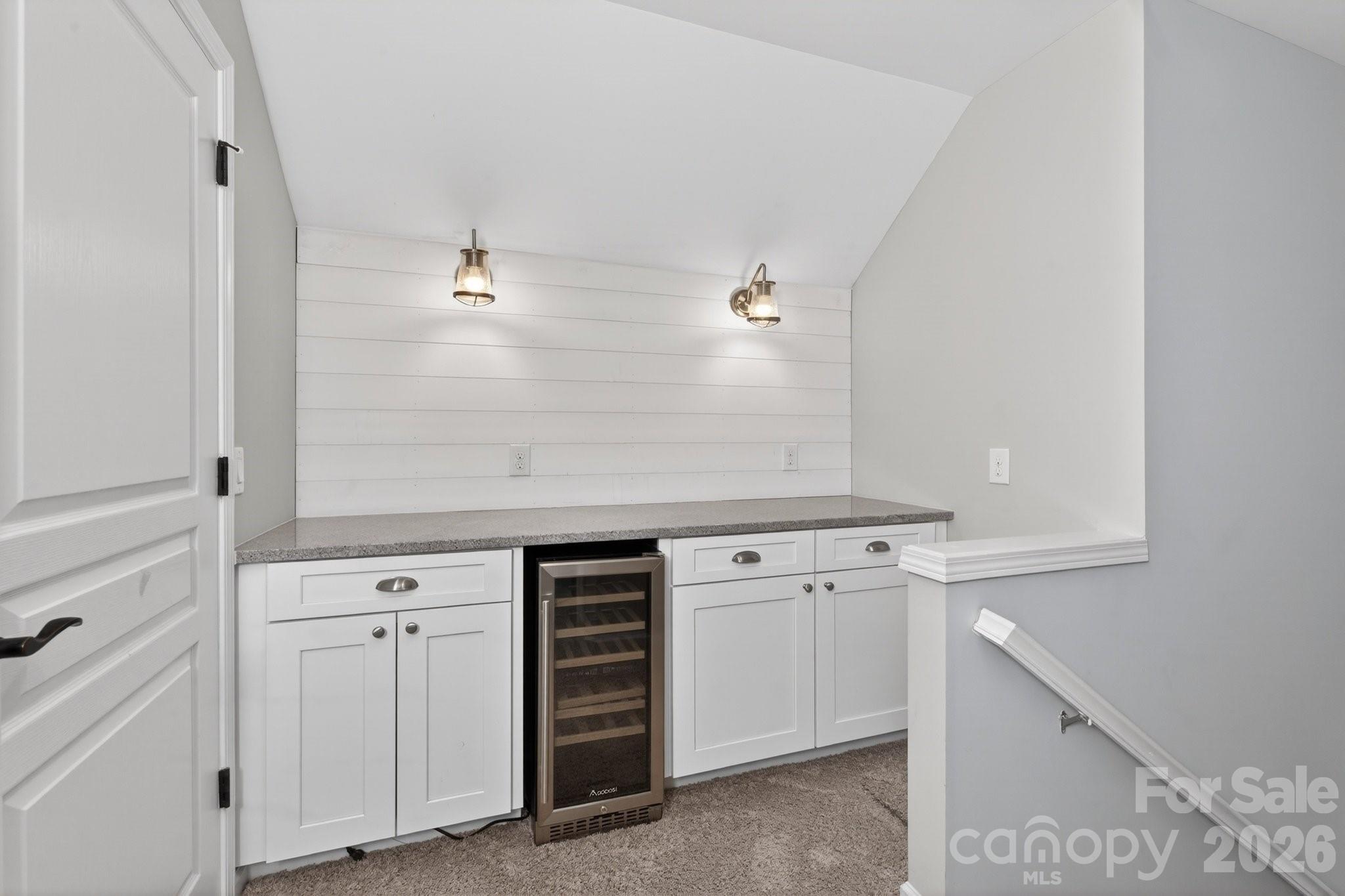 18502 Clavemorr Castle Court