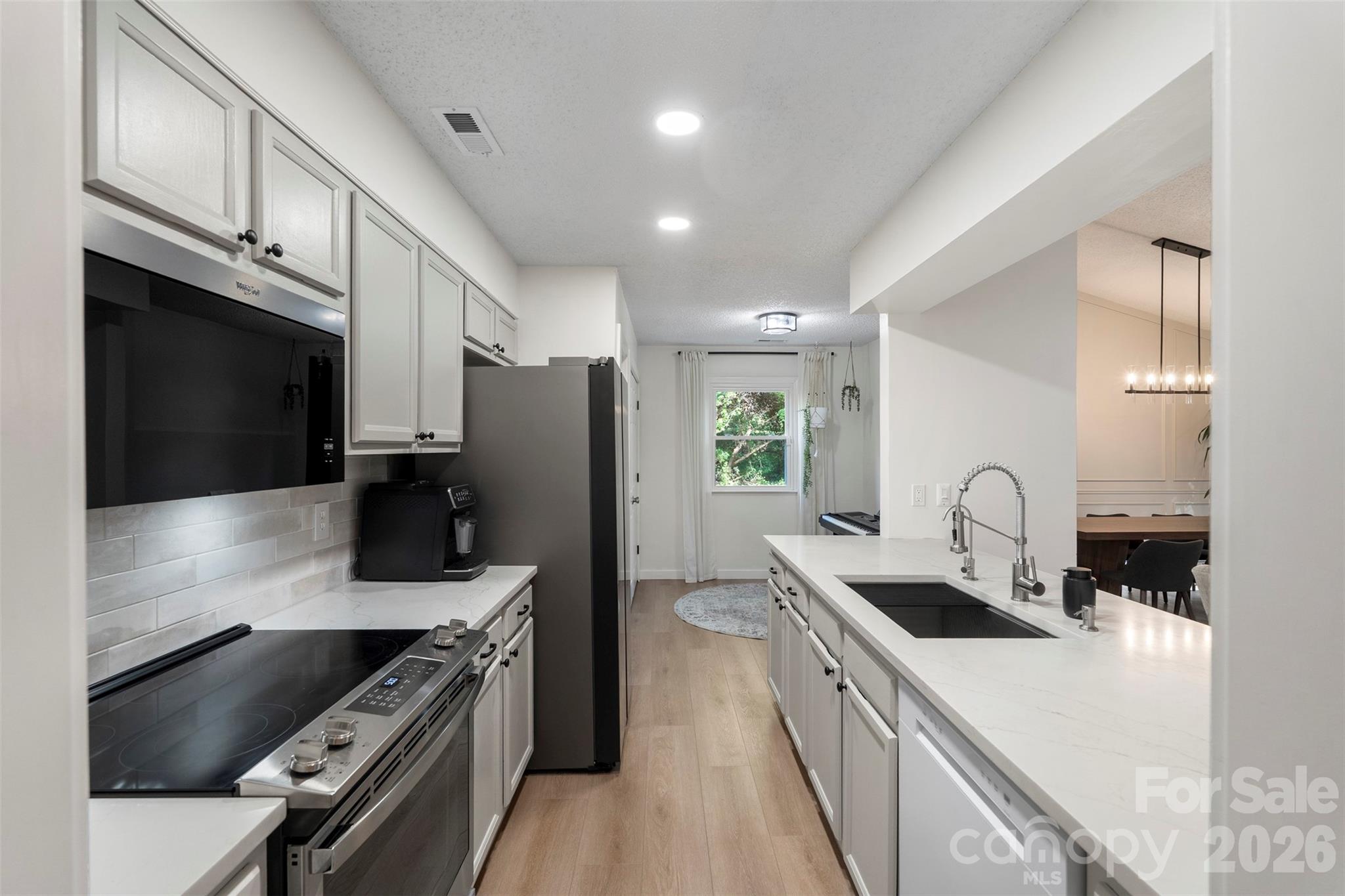 5904 Scots Bluff Drive