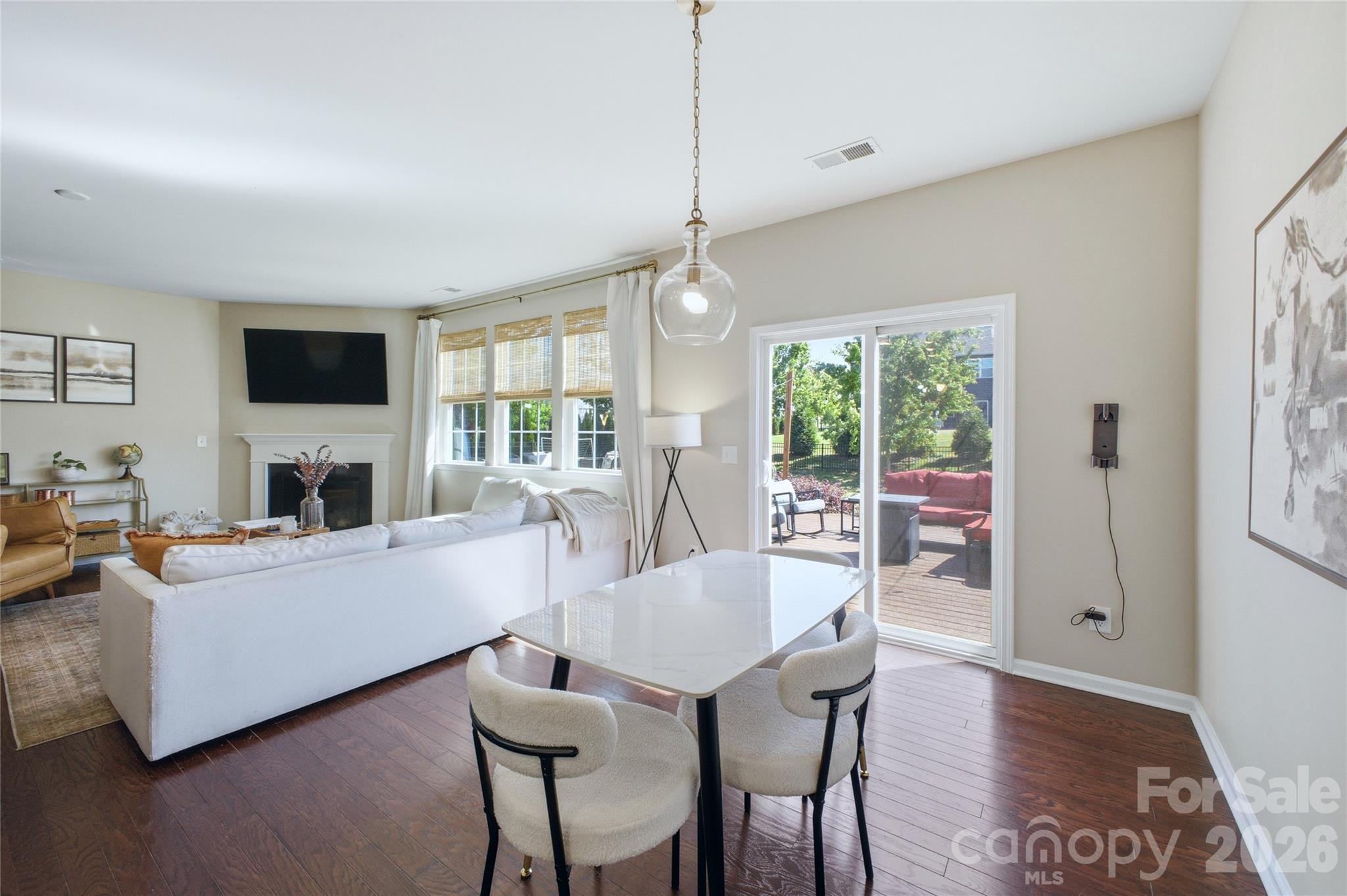 11115 Grenfell Avenue