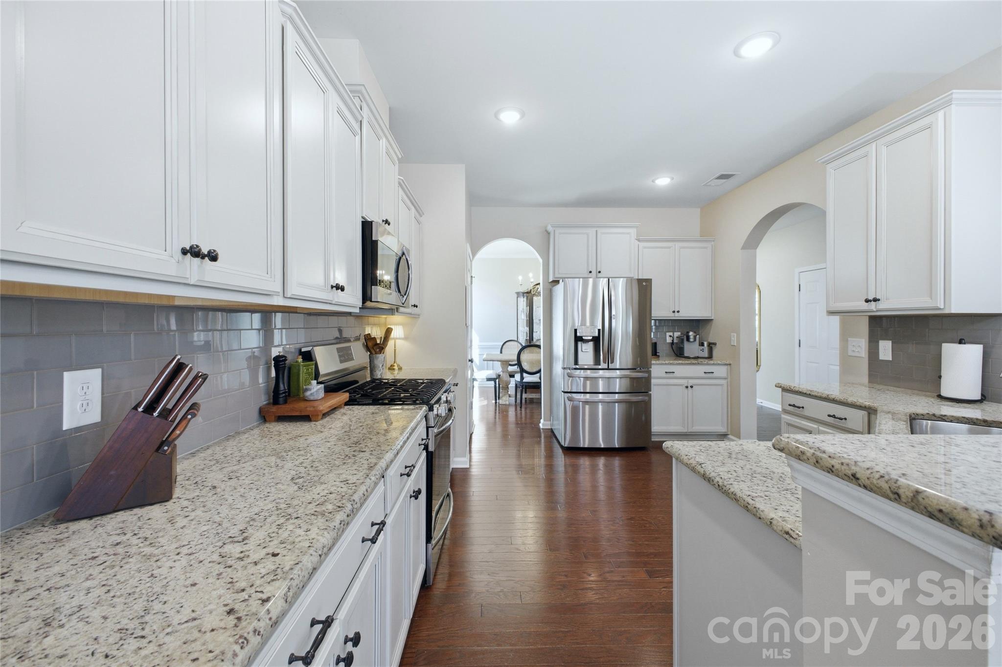 11115 Grenfell Avenue
