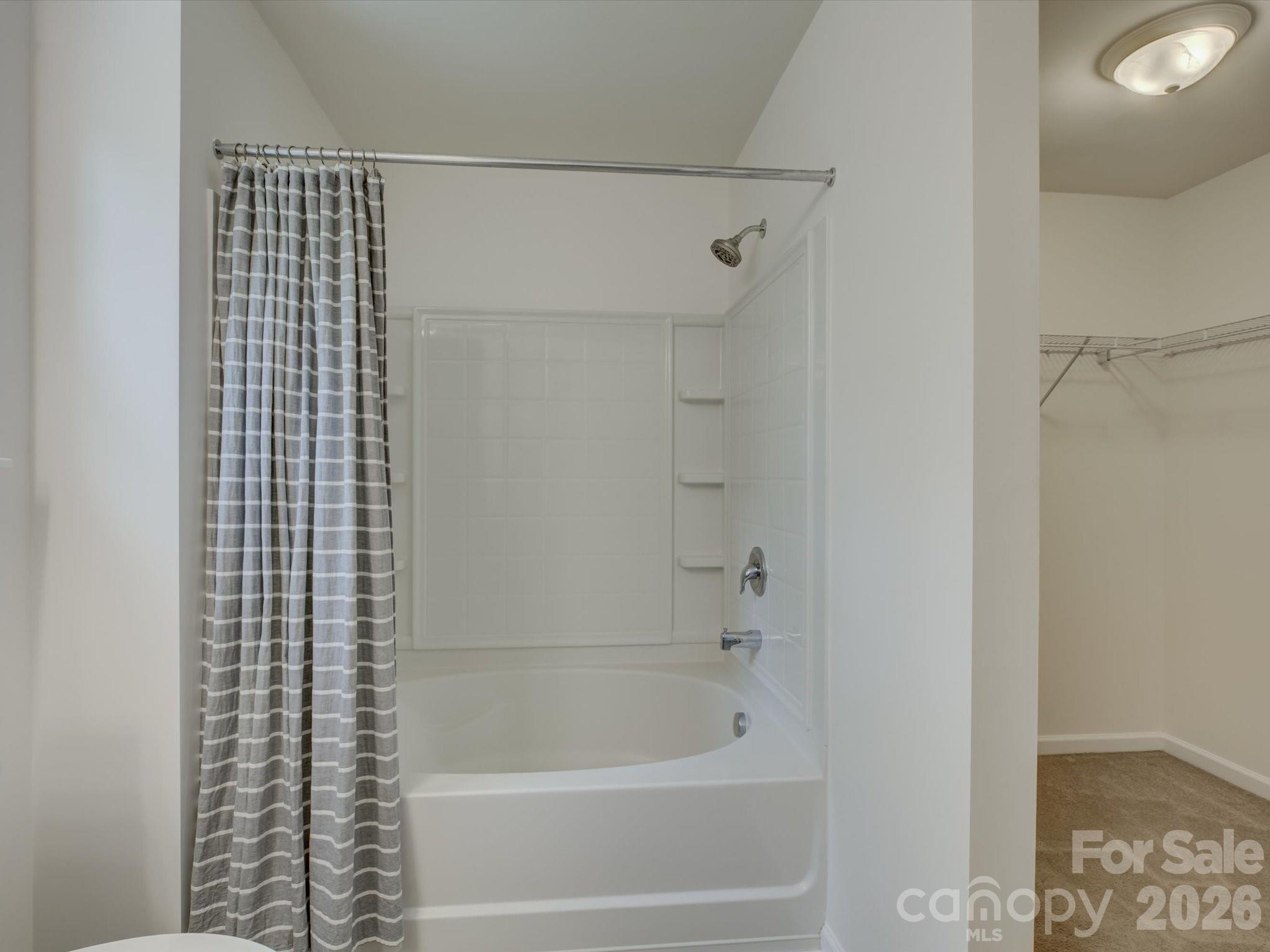 2610 Courtland Drive