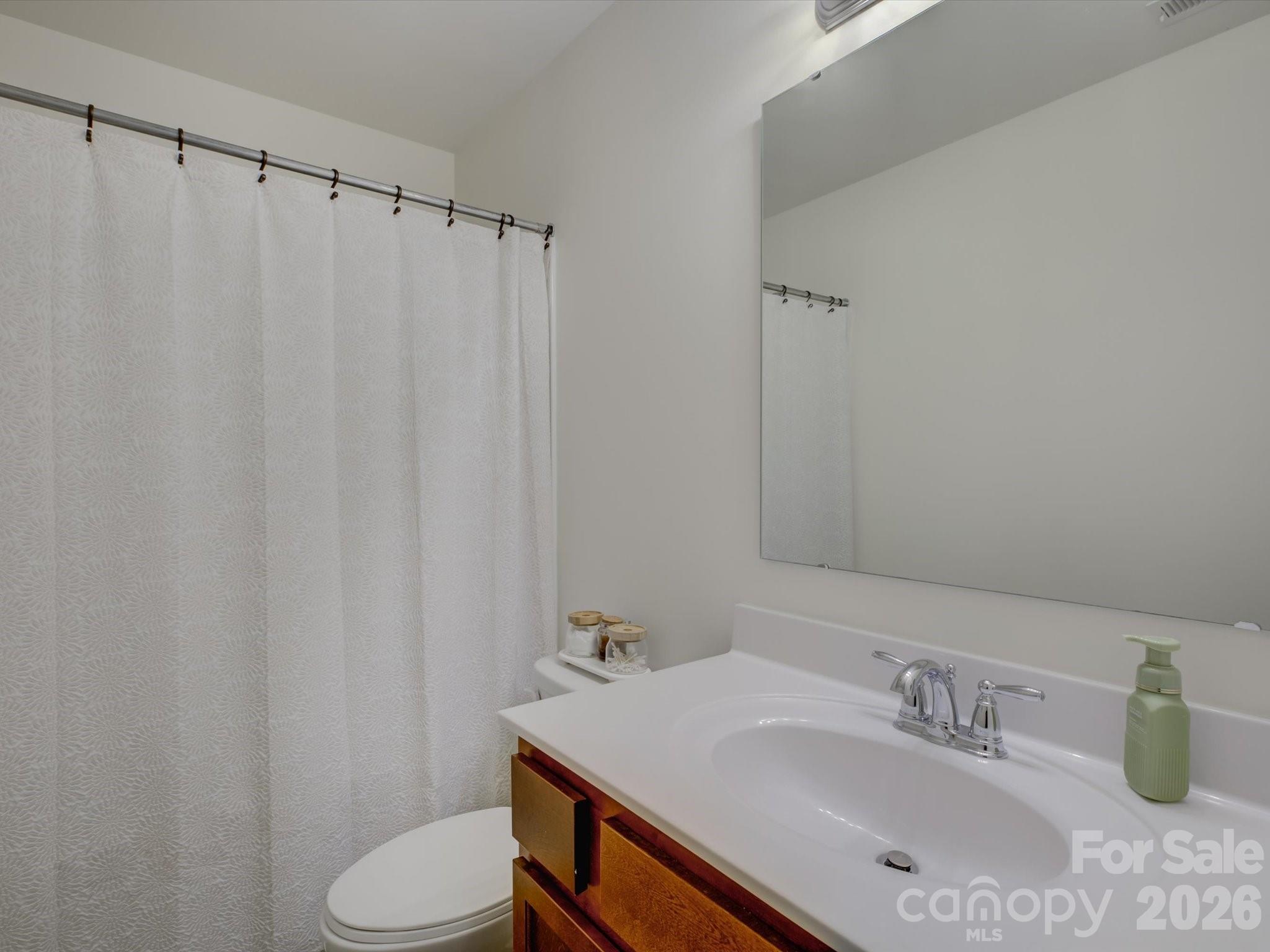 2610 Courtland Drive