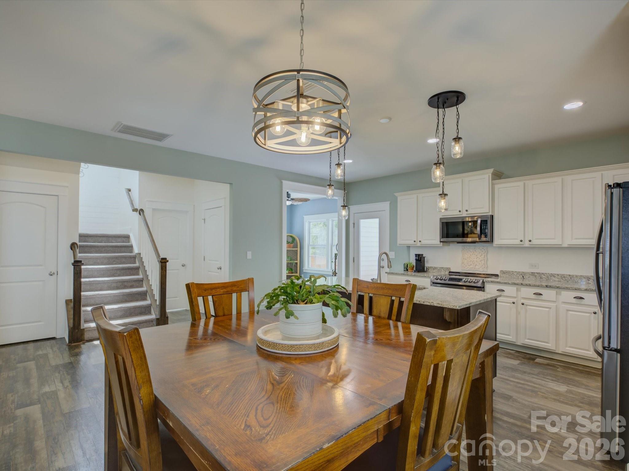 2610 Courtland Drive