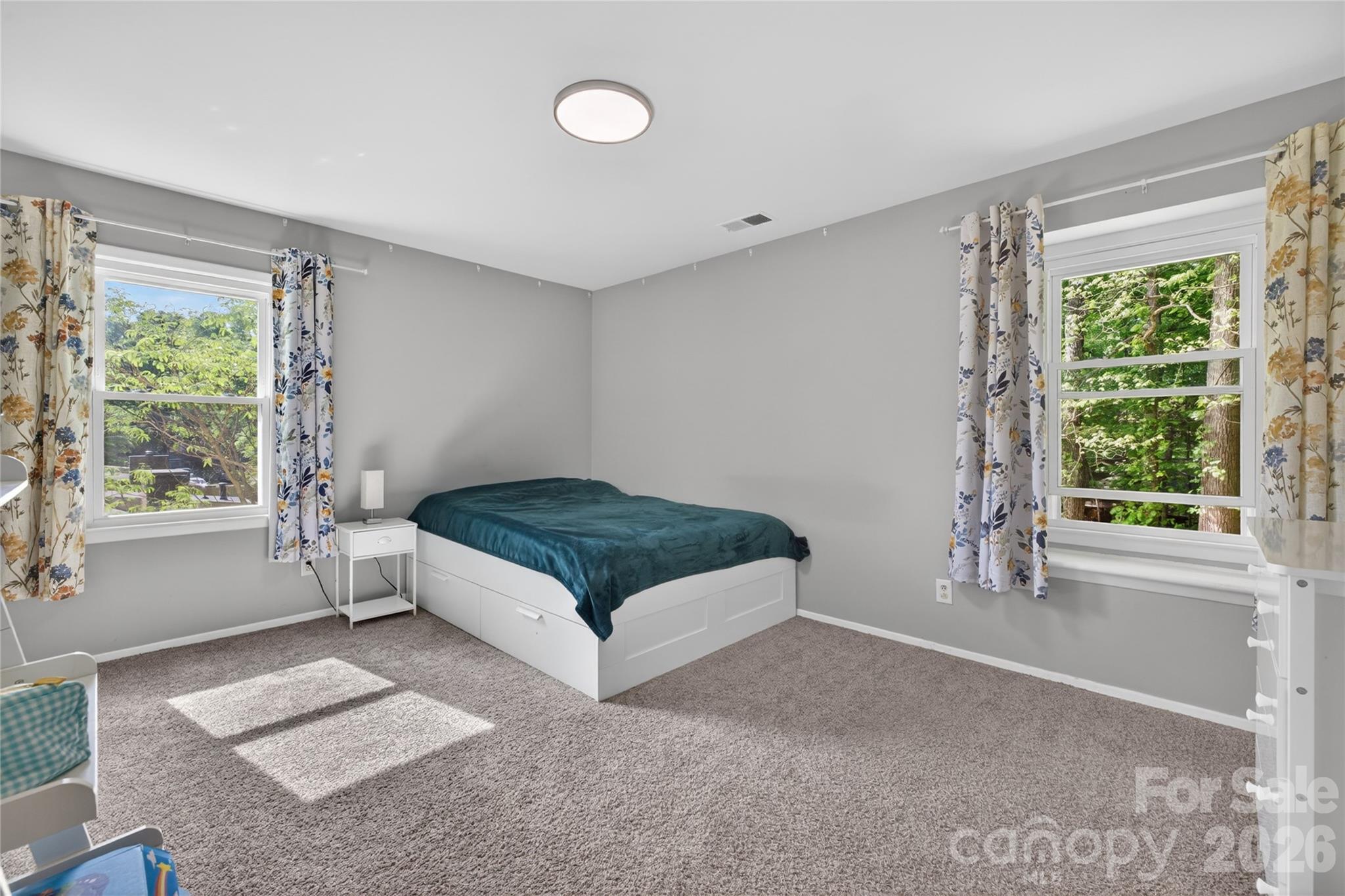 5200 Barrington Drive