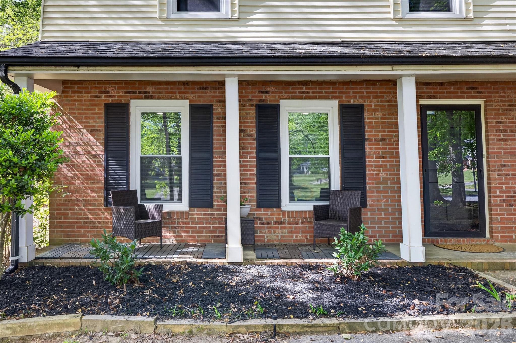 5200 Barrington Drive