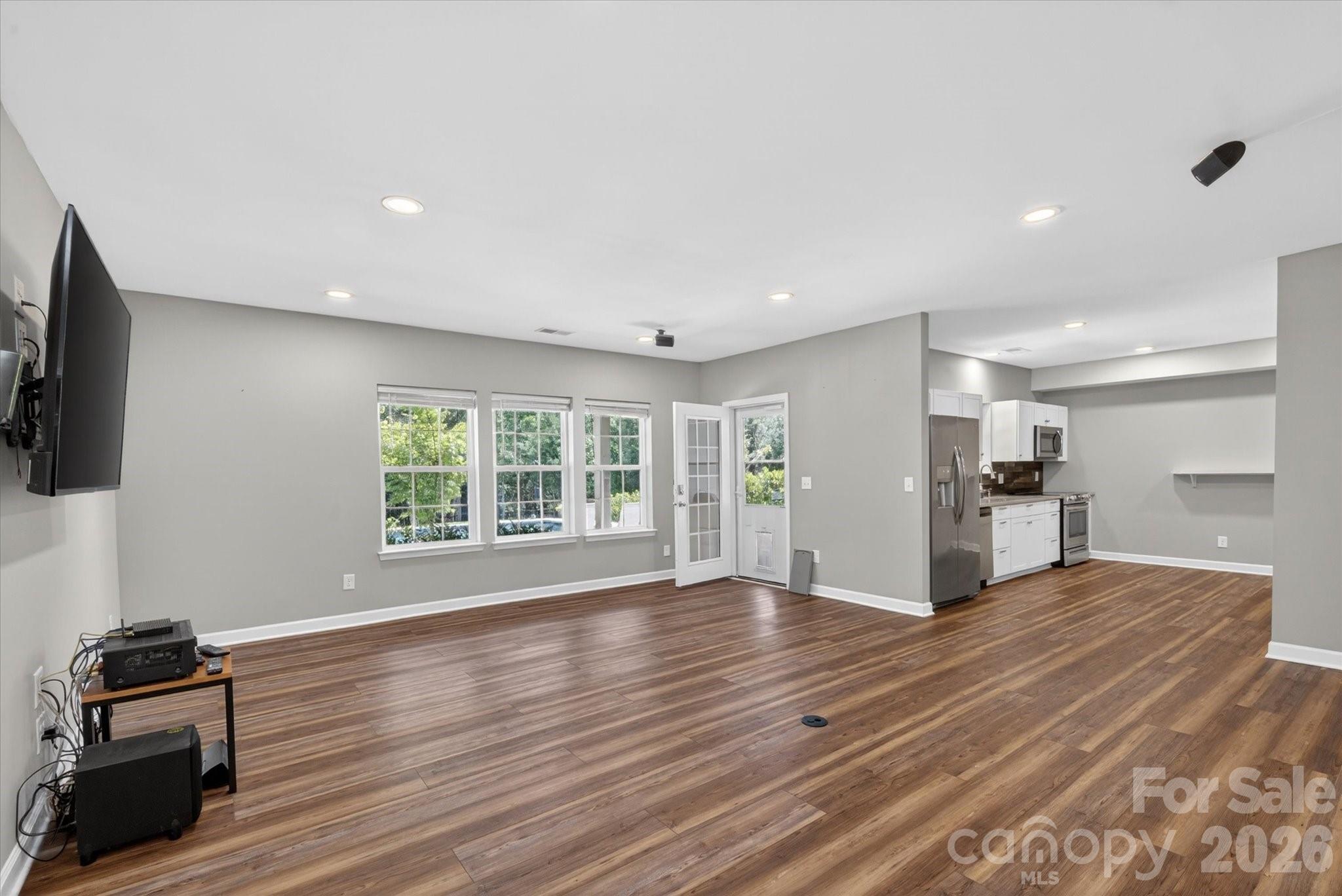 171 Sweet Briar Drive