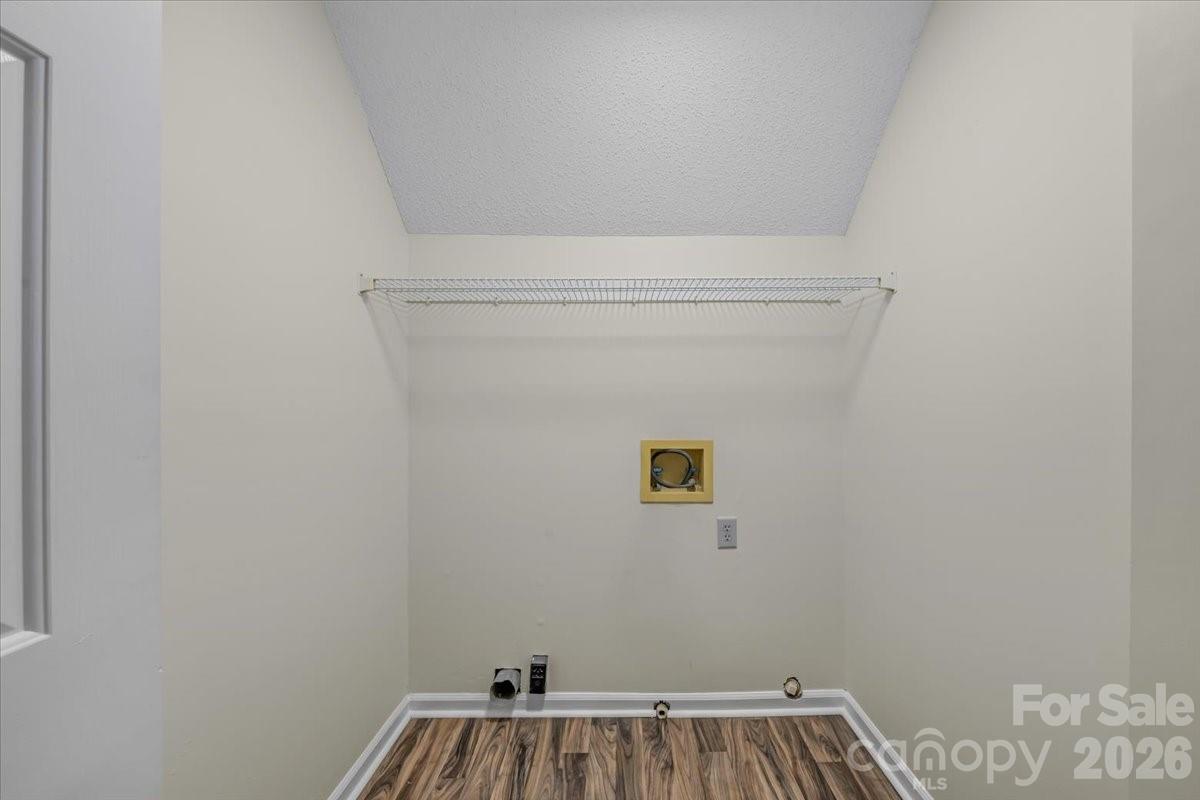 3120 Terra Glen Court