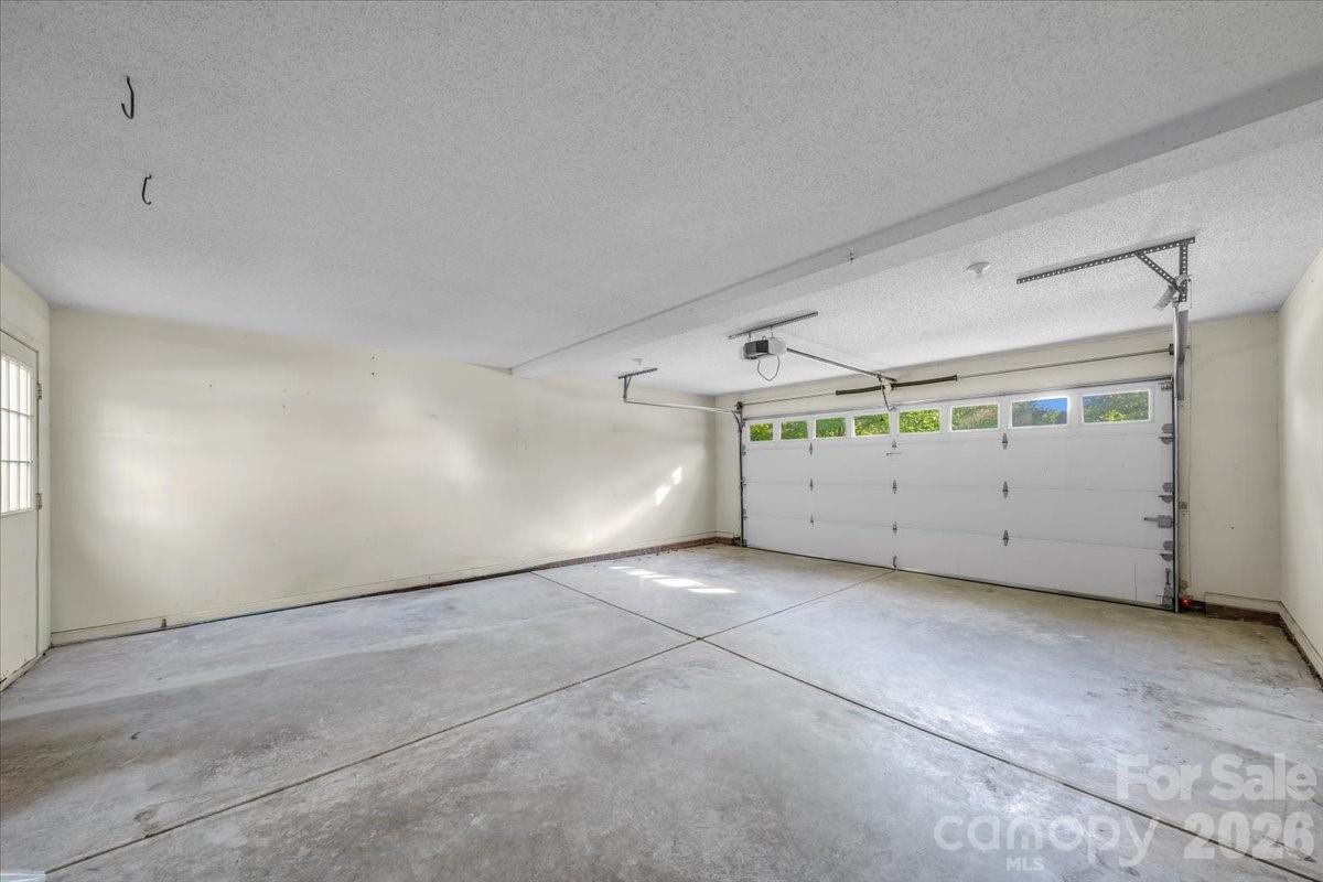 3120 Terra Glen Court