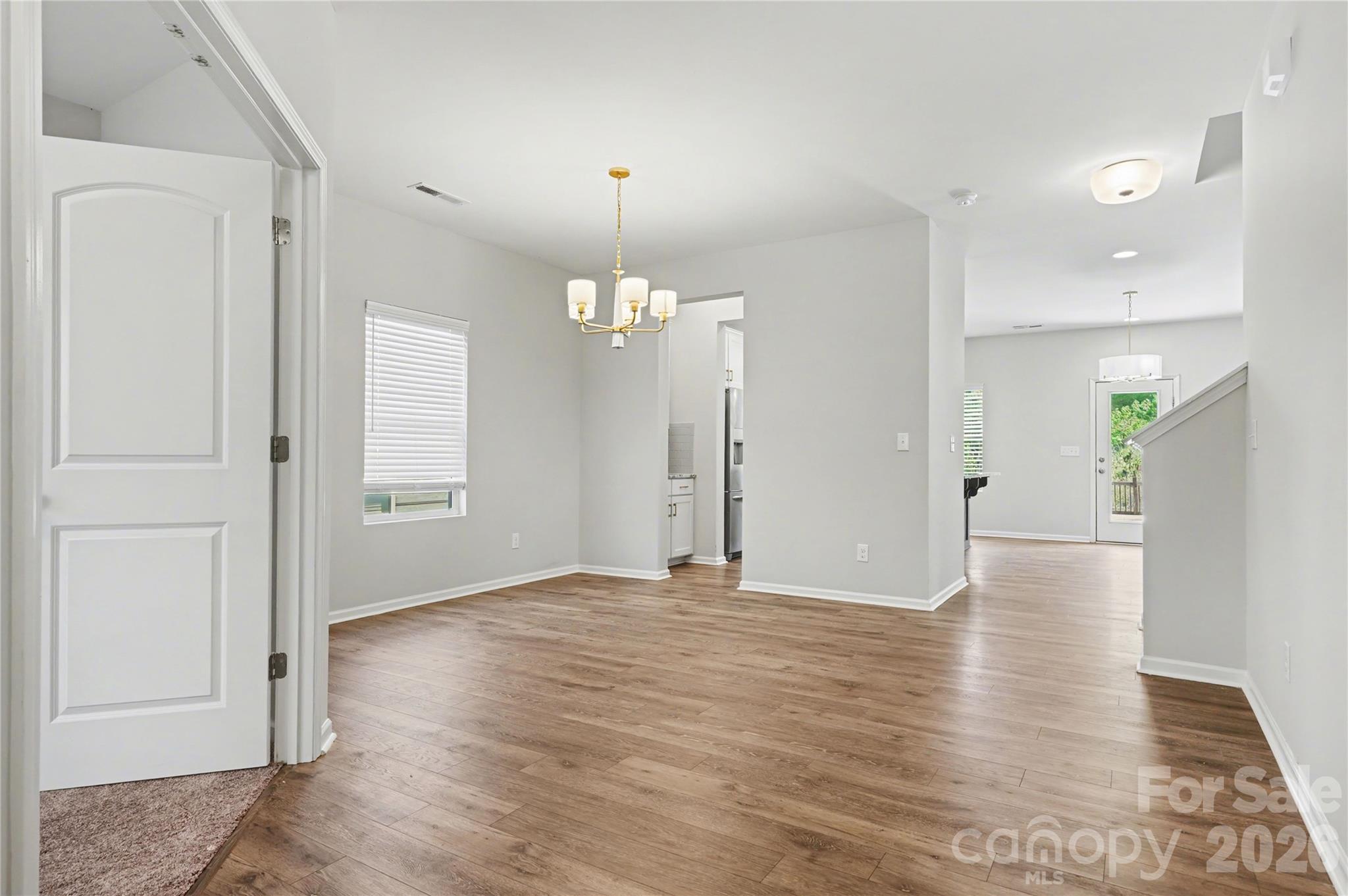 5048 Thomasville Drive