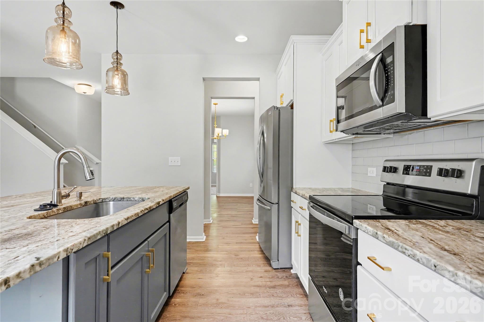 5048 Thomasville Drive