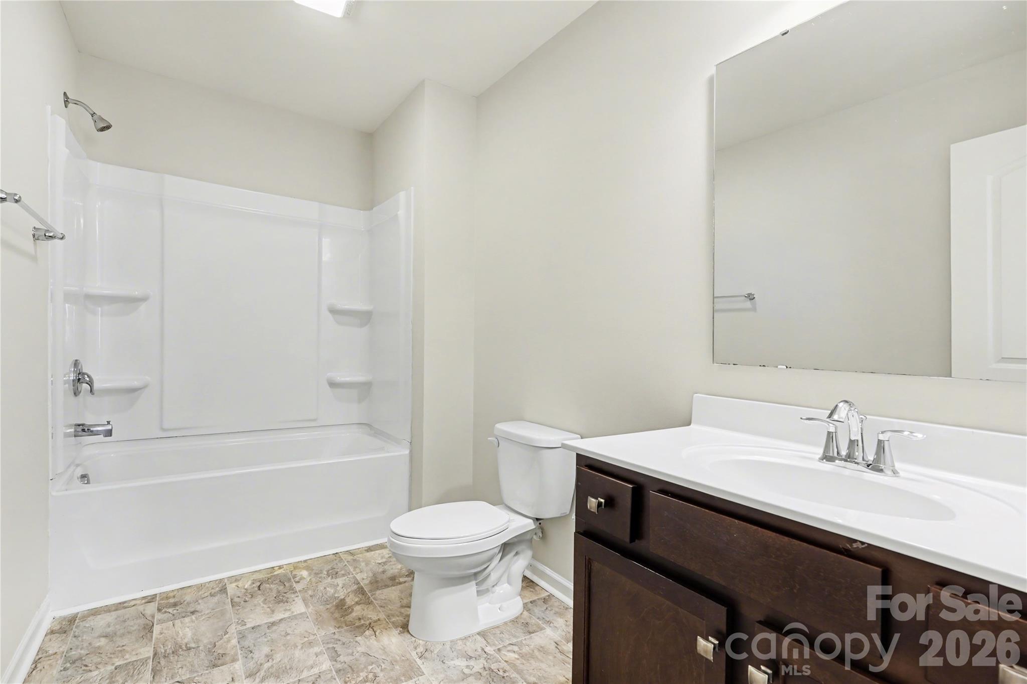 5048 Thomasville Drive