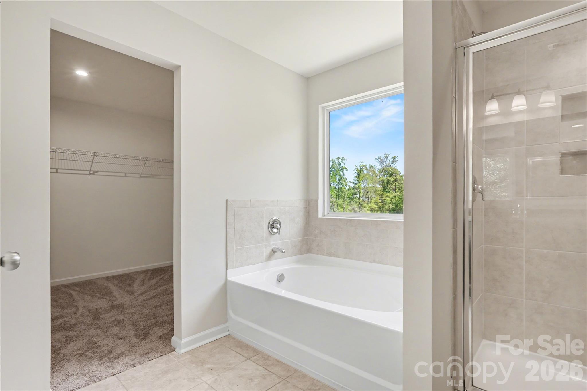 5048 Thomasville Drive