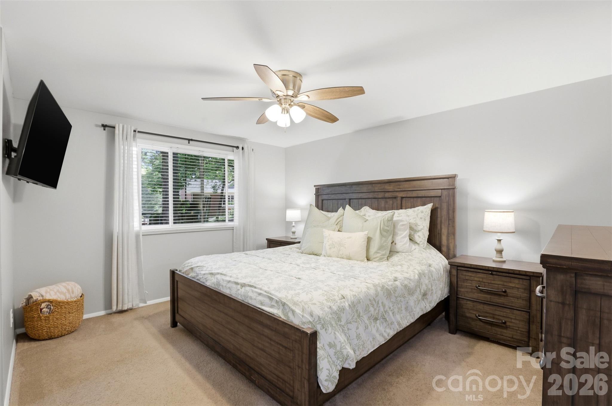 6723 Rollingridge Drive