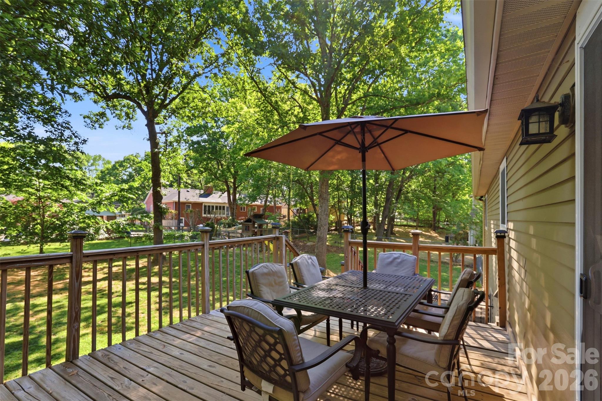 6723 Rollingridge Drive