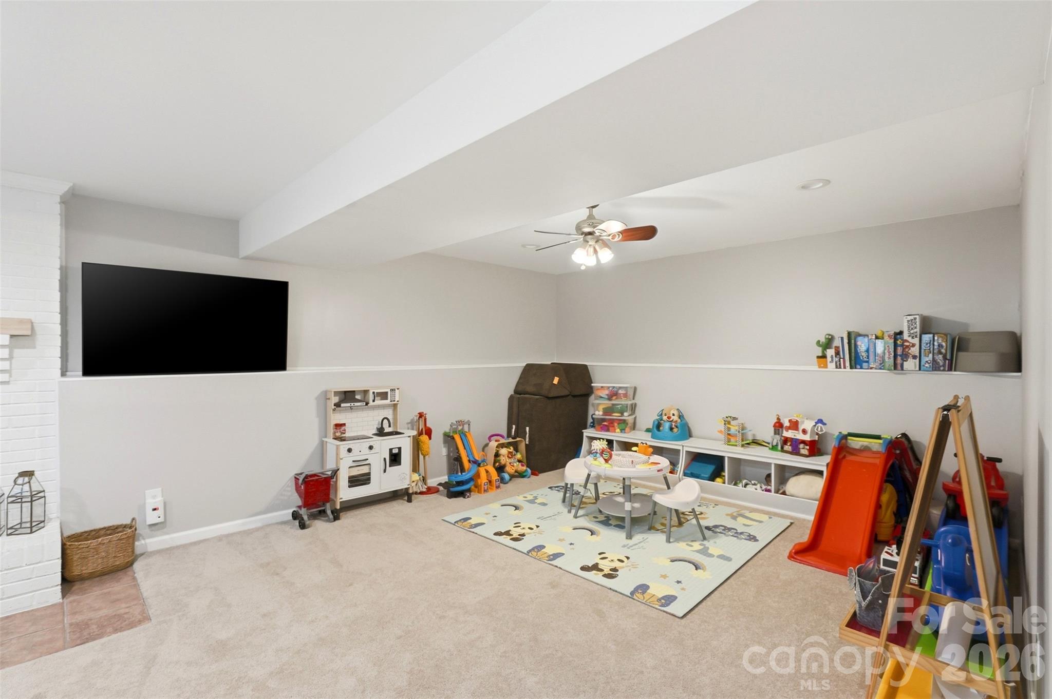 6723 Rollingridge Drive